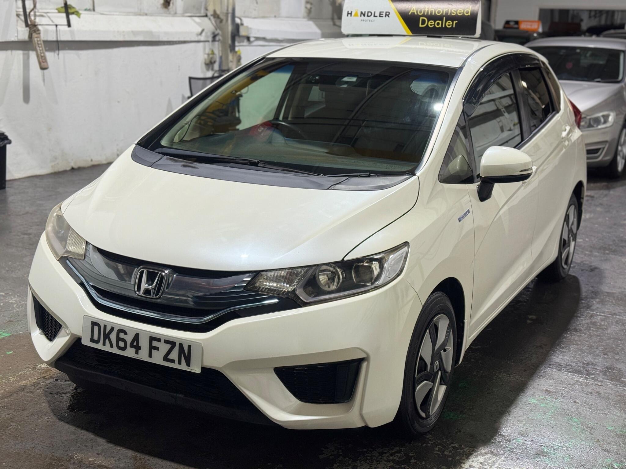 Honda FIT - Image 15