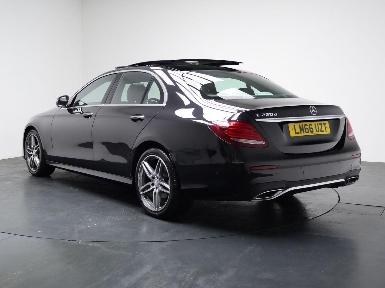 Mercedes-benz E Class - Image 5