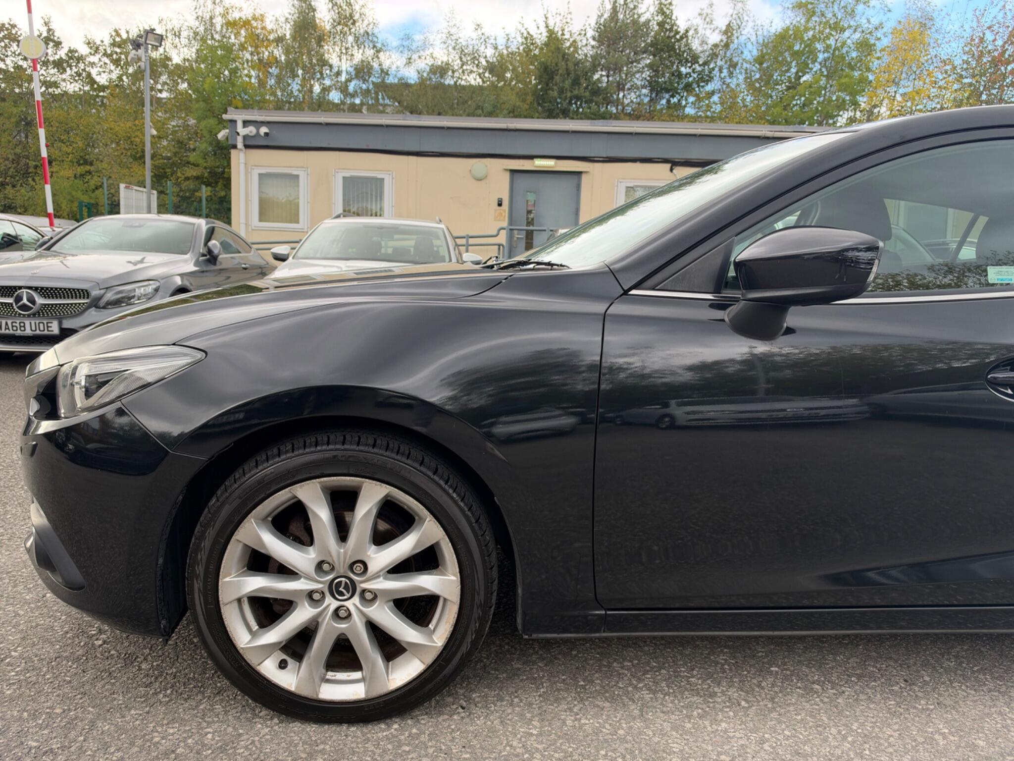 Mazda MAZDA3 - Image 7