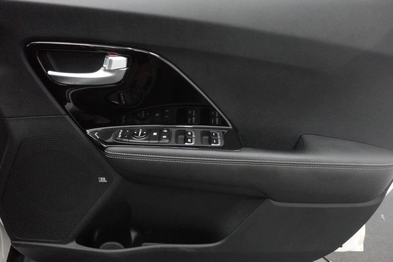Kia Niro - Image 15