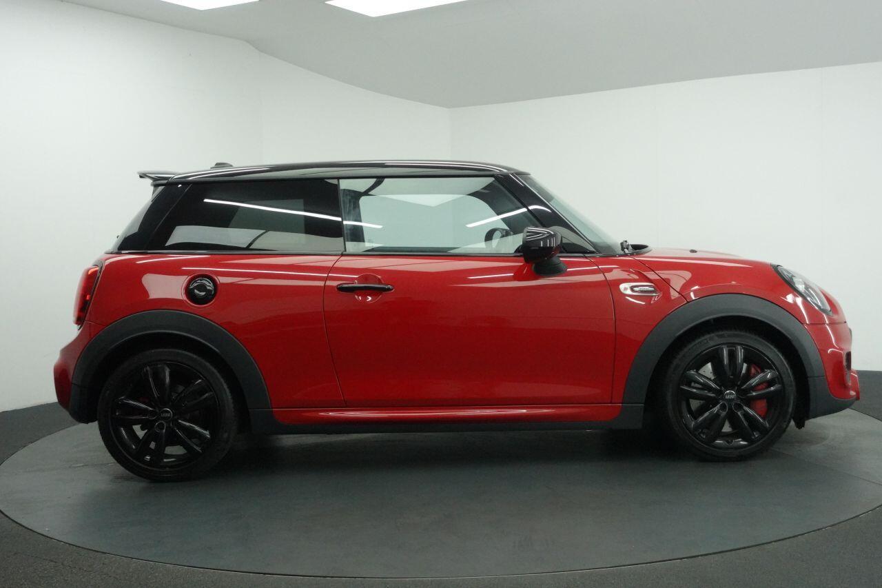 MINI Hatch - Image 8