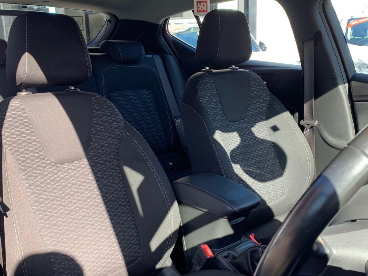 Vauxhall Astra - Image 13