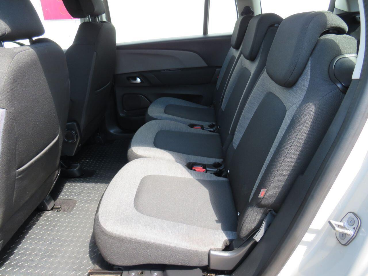 Citroen Grand C4 Picasso - Image 11