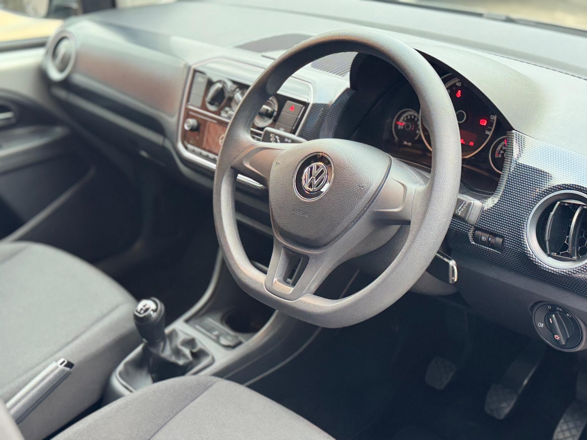 Volkswagen up! - Image 35