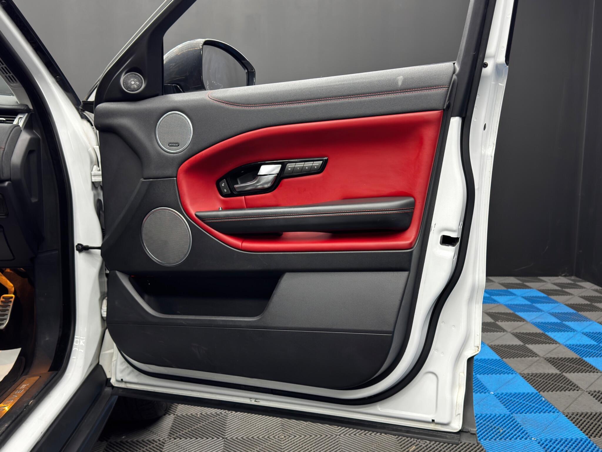 Land Rover Range Rover Evoque - Image 38