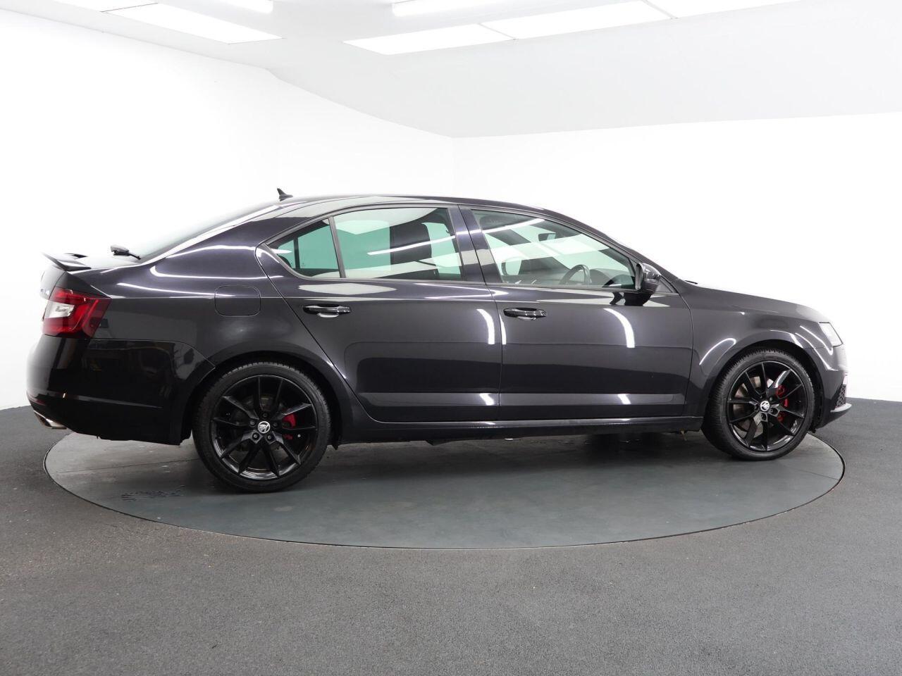 Skoda Octavia - Image 13