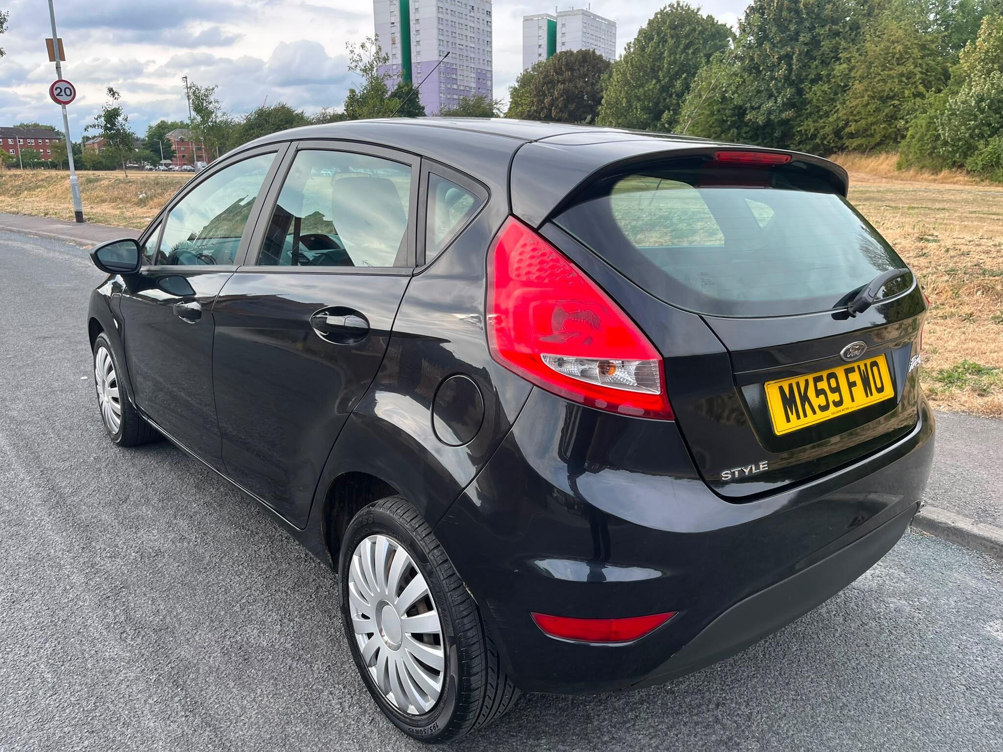 Ford Fiesta - Image 4