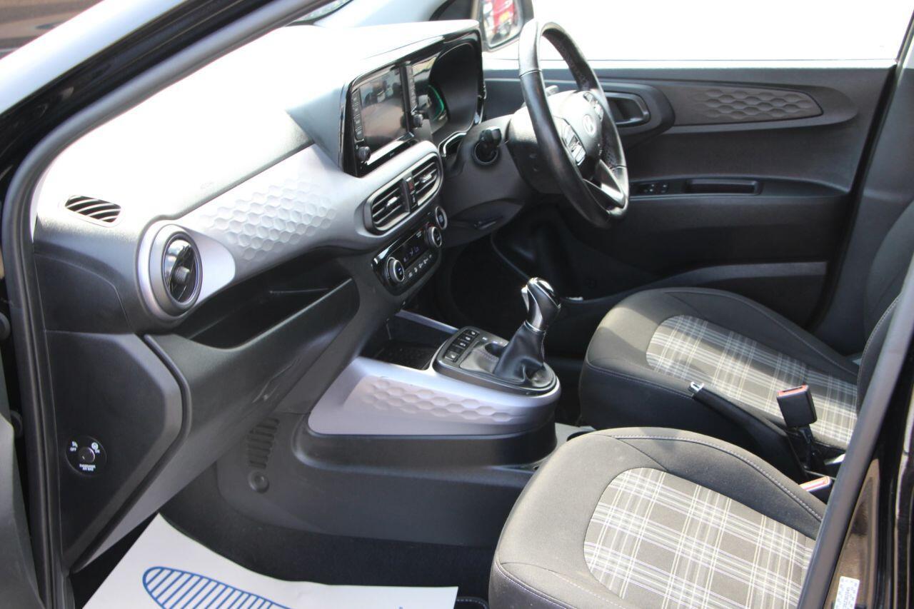 Hyundai i10 - Image 15