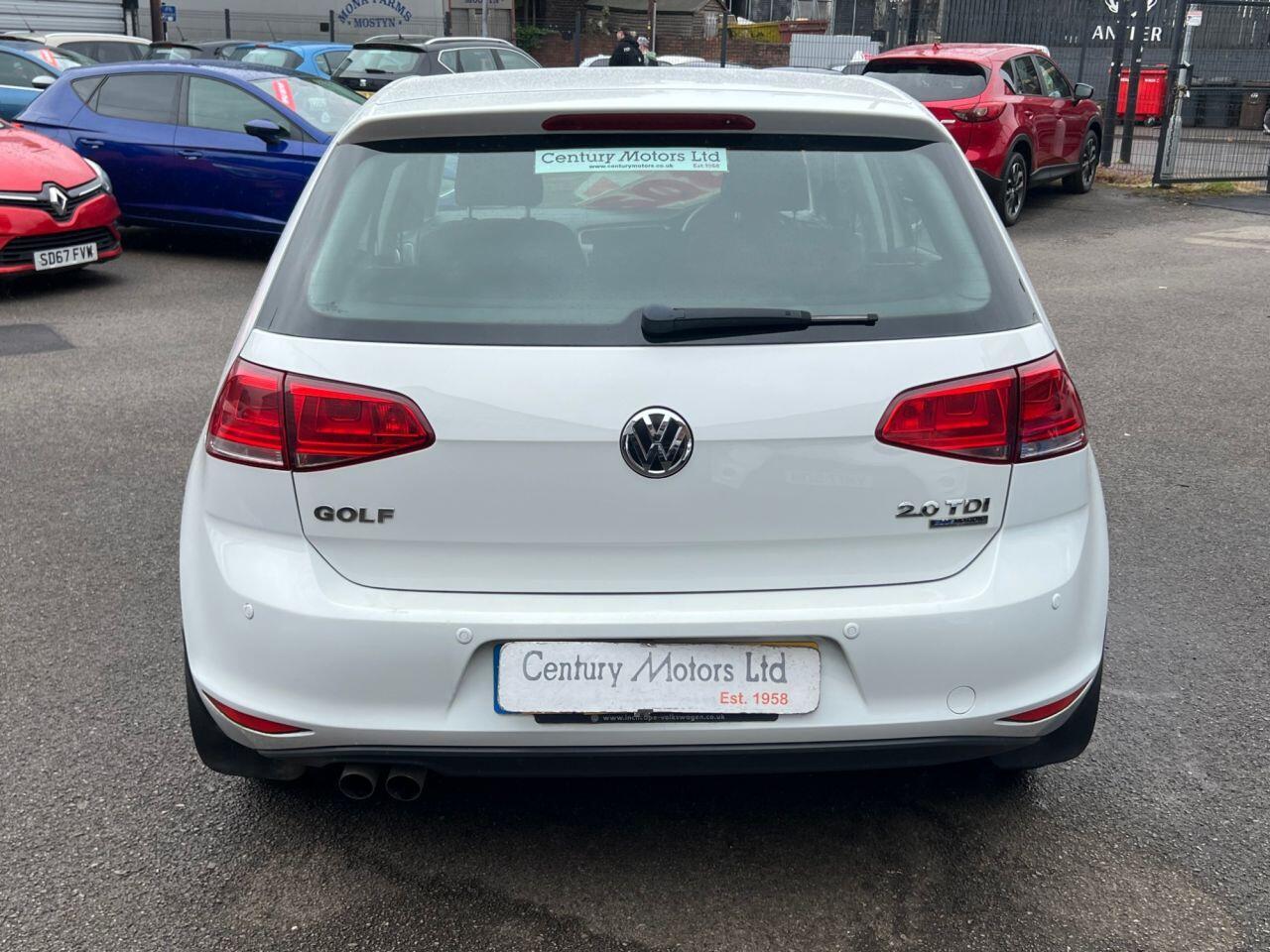 Volkswagen Golf - Image 13