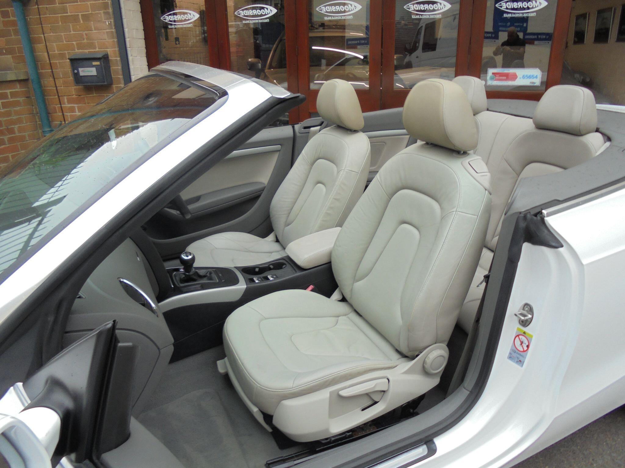Audi A5 CABRIOLET - Image 14
