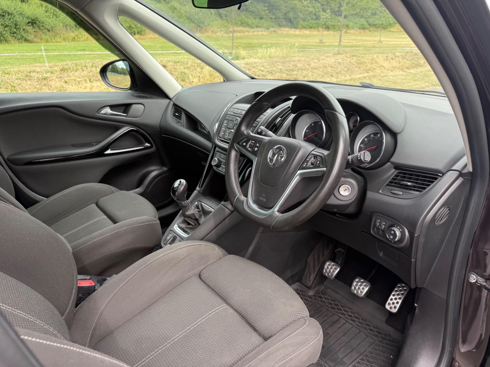 Vauxhall Zafira Tourer - Image 19