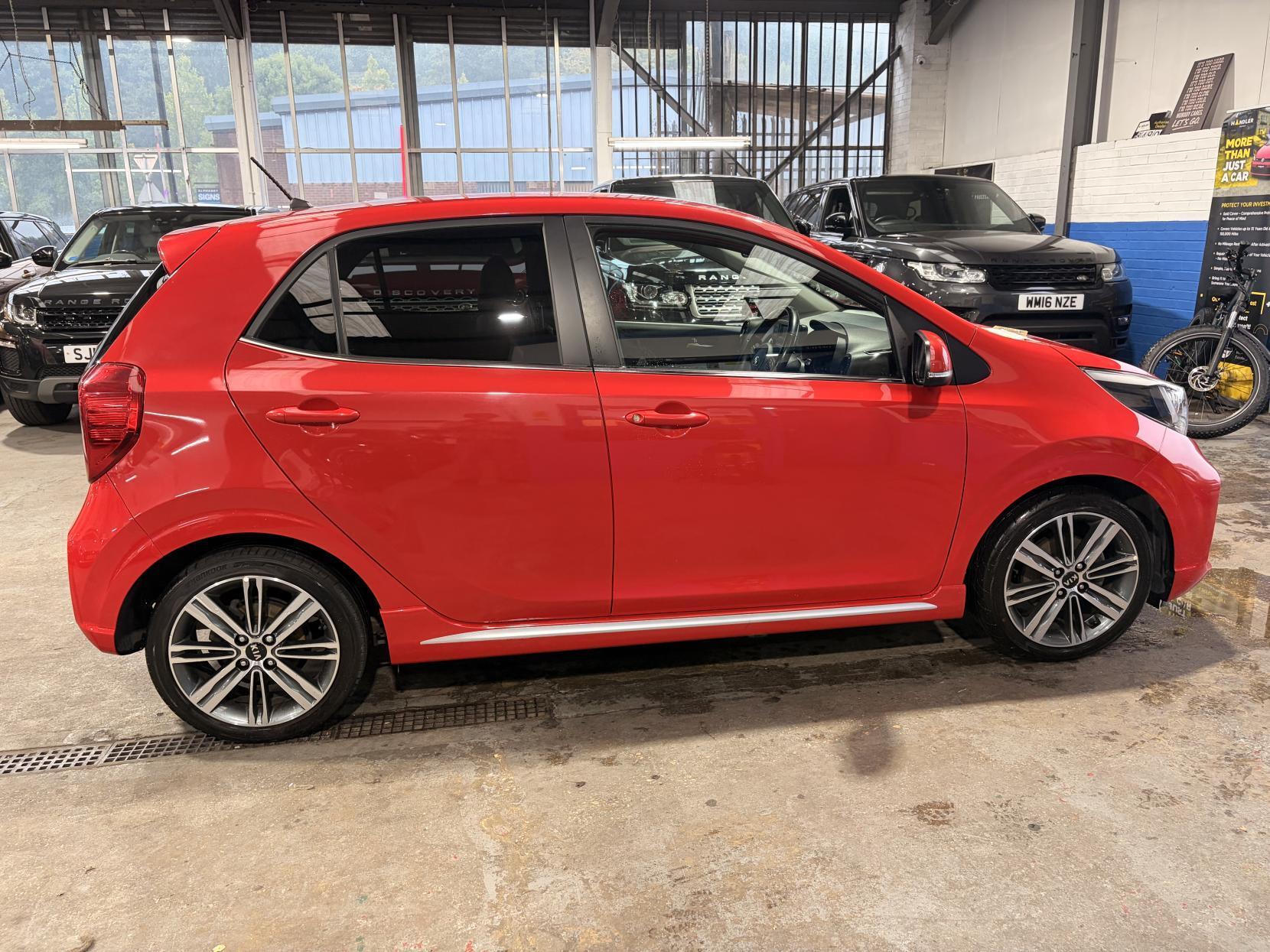Kia Picanto - Image 8