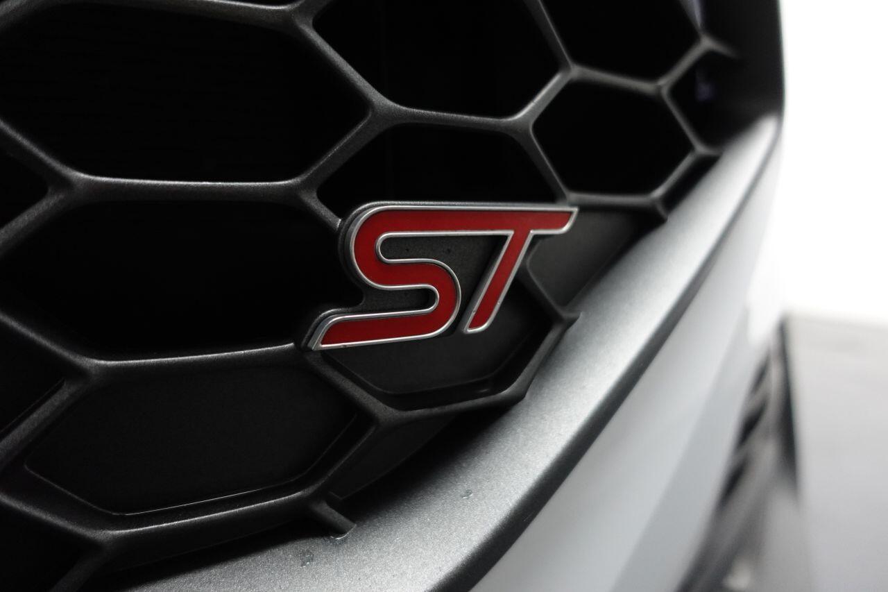 Ford Fiesta - Image 24