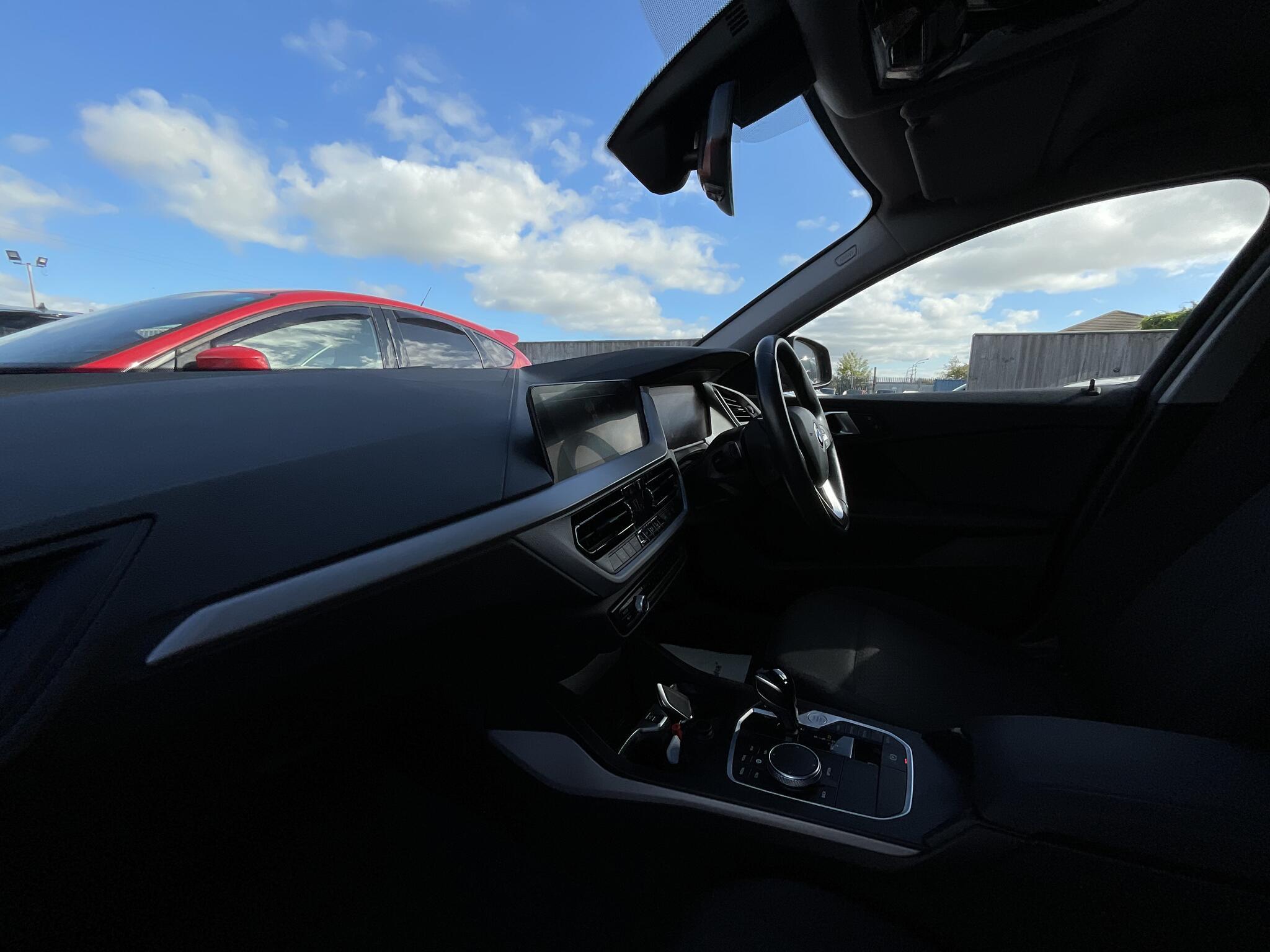 BMW 1 Series - Image 16