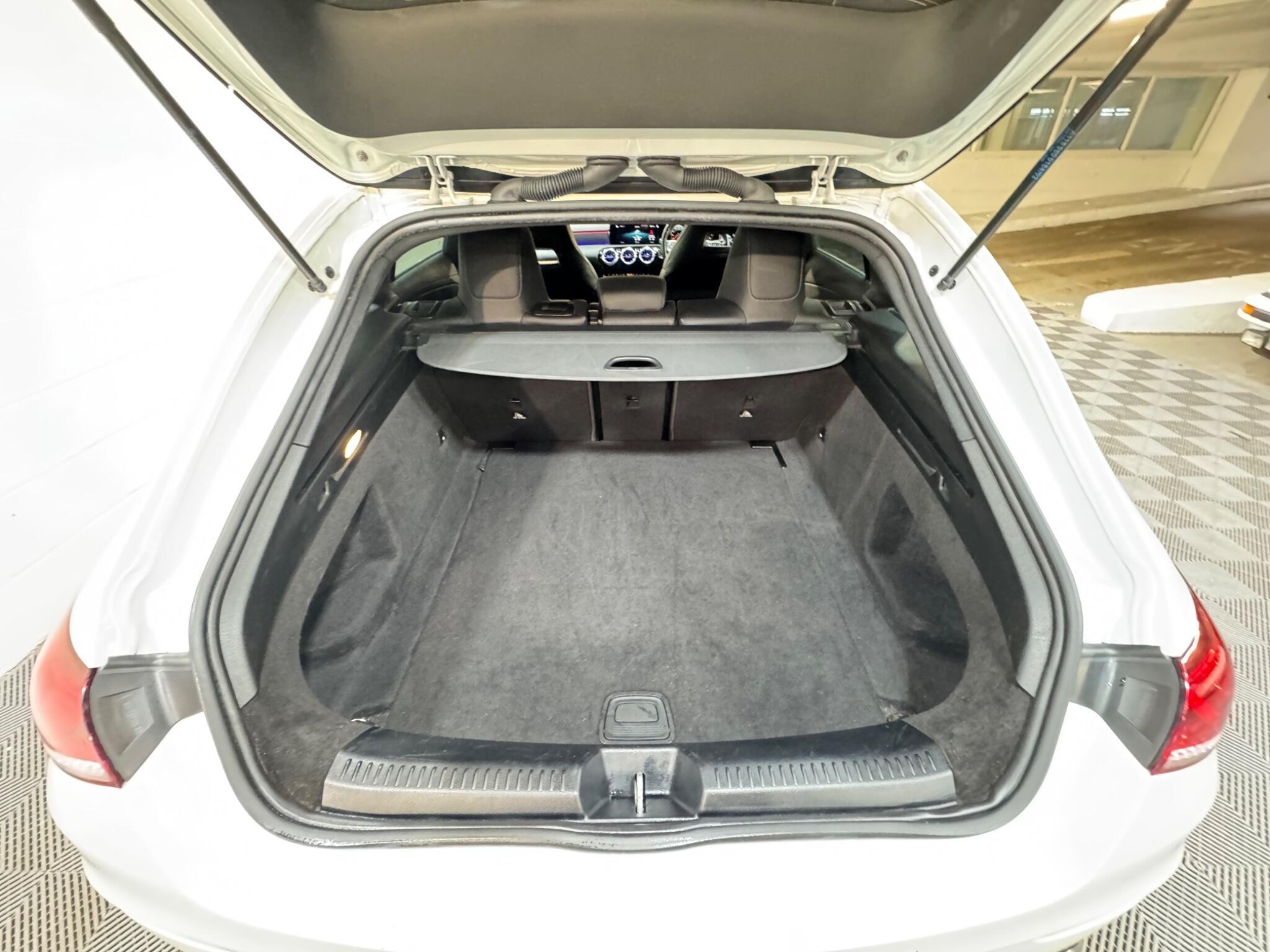 Mercedes CLA - Image 13