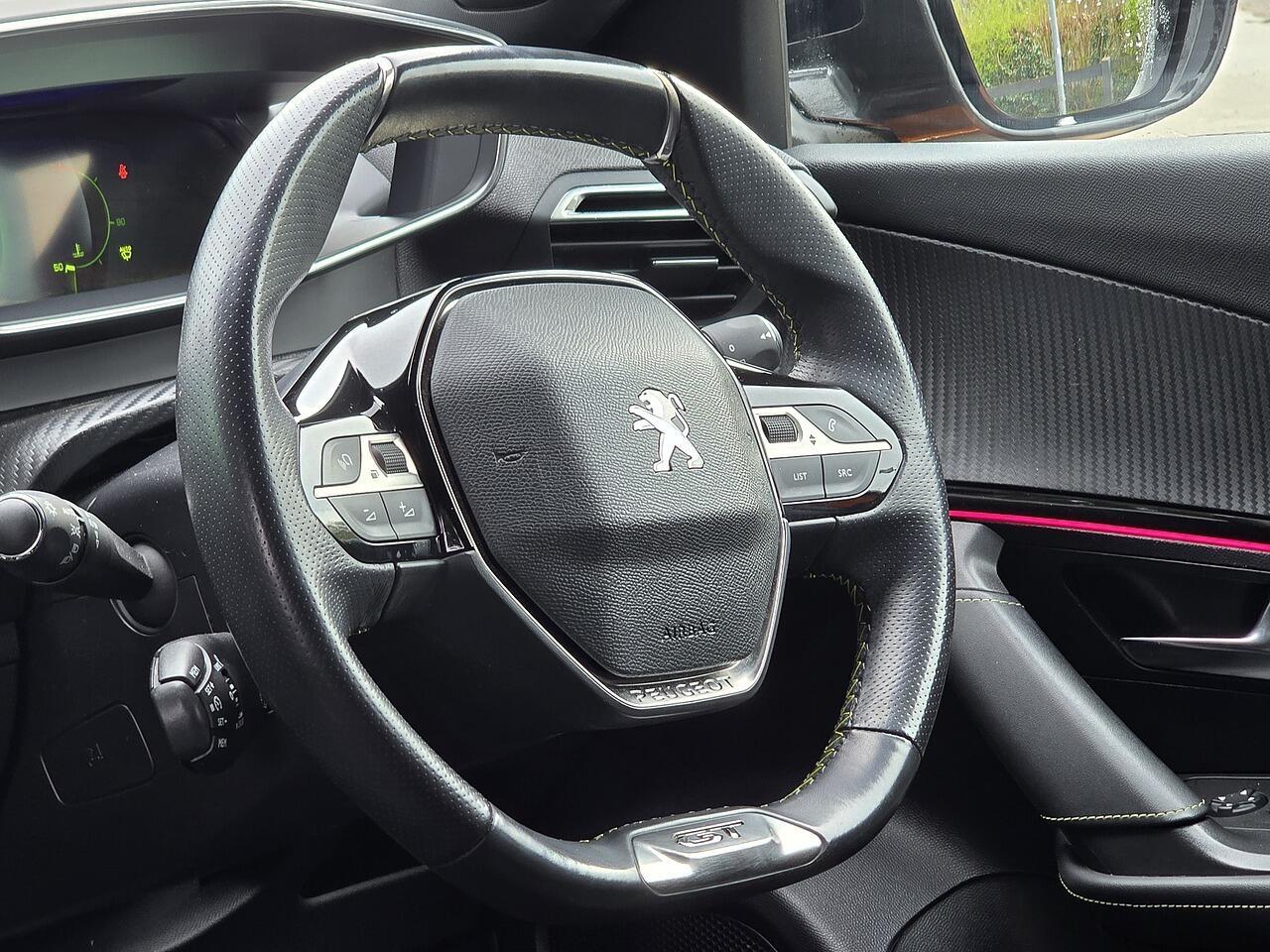 Peugeot 2008 - Image 5