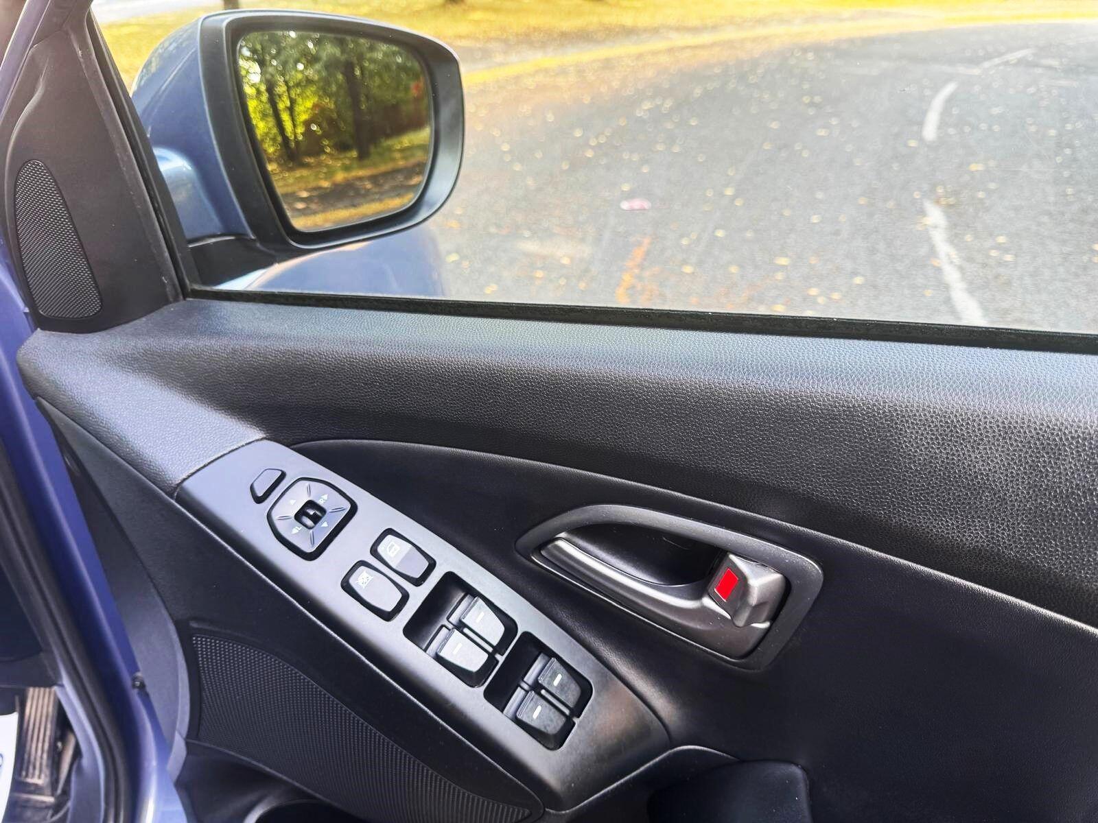 Hyundai ix35 - Image 15