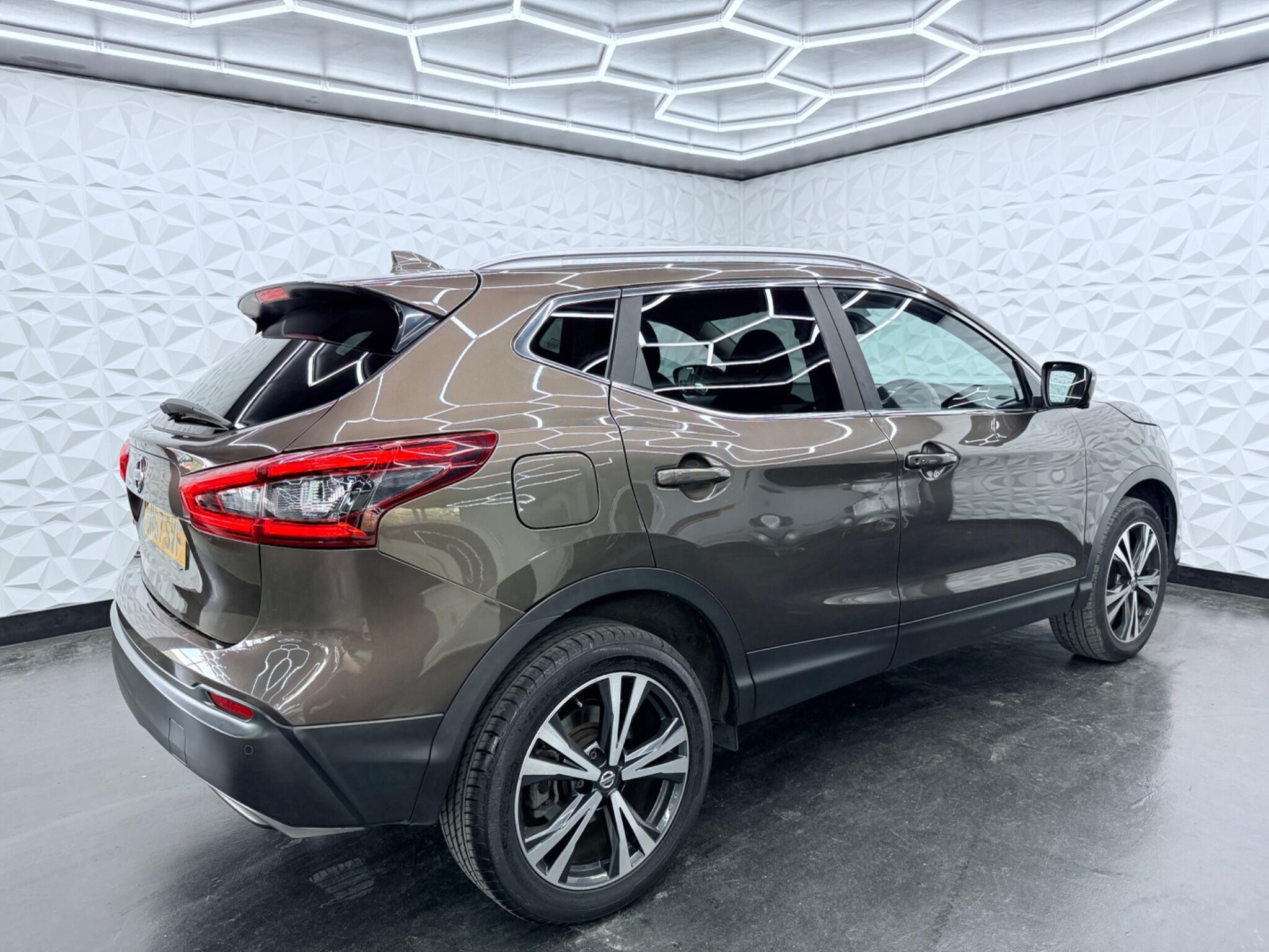 Nissan Qashqai - Image 11