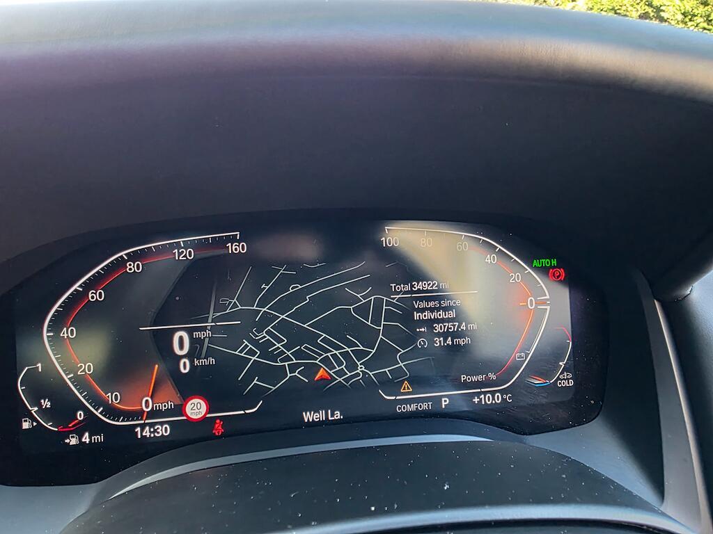 BMW 8 Series - Image 29