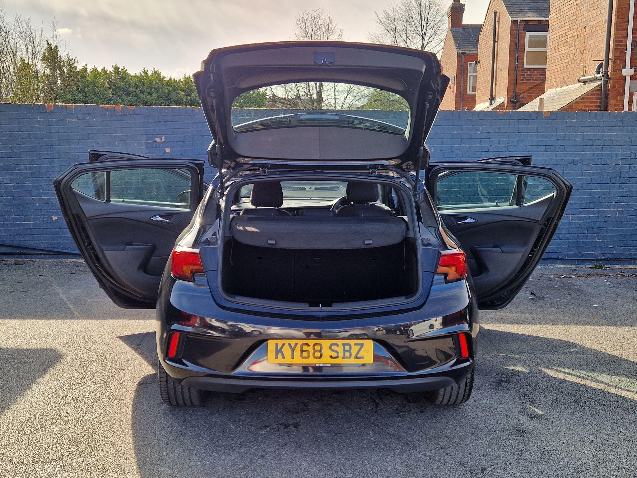 Vauxhall Astra - Image 20