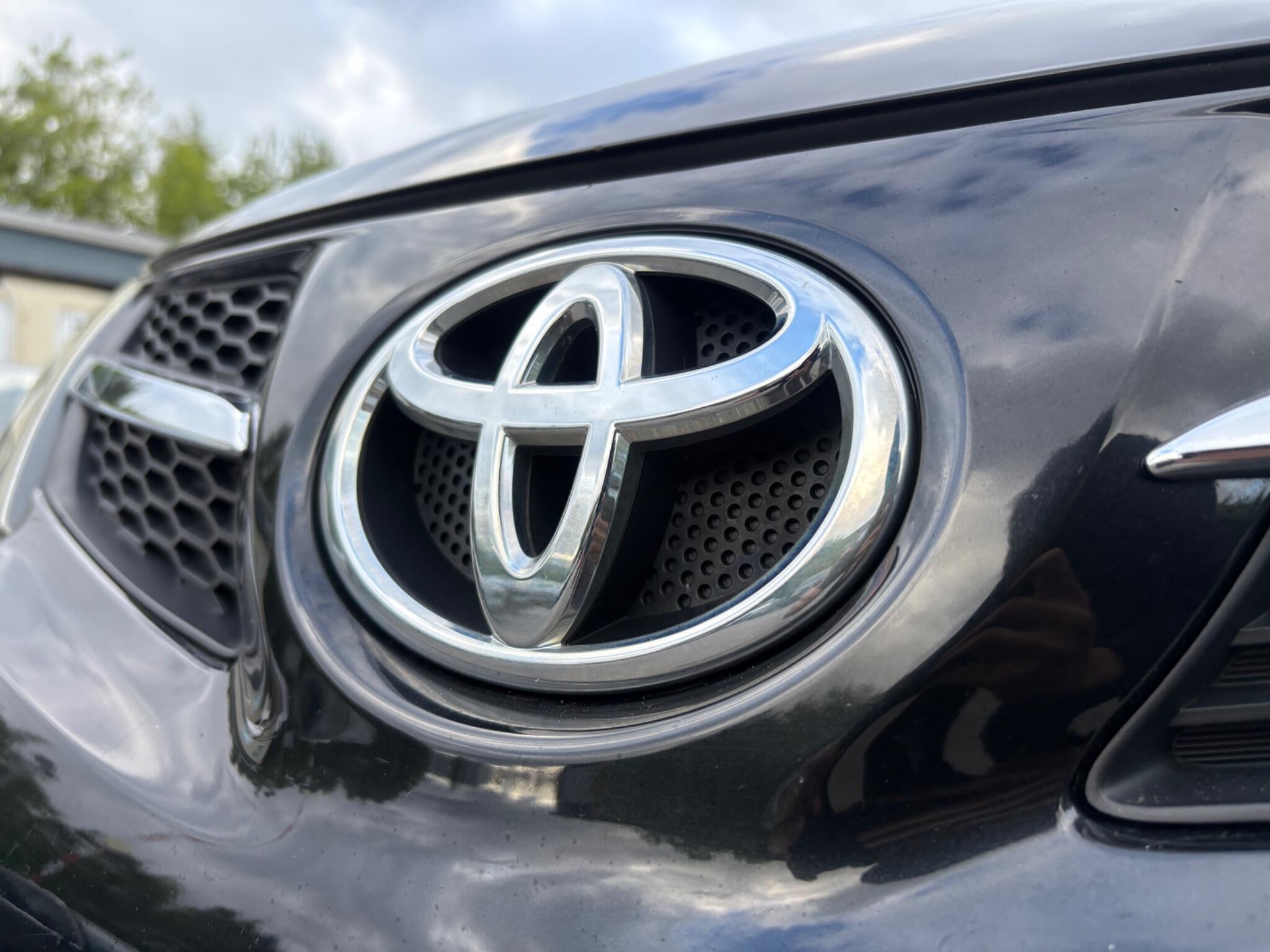 Toyota RAV4 - Image 5