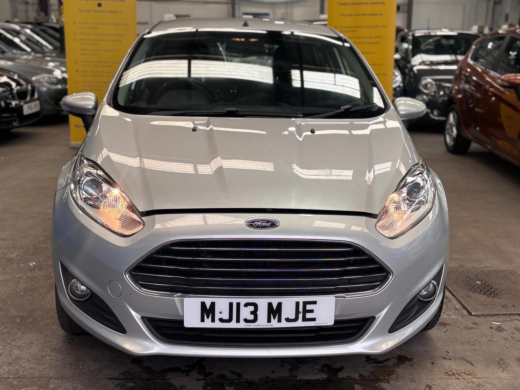 Ford Fiesta - Image 9