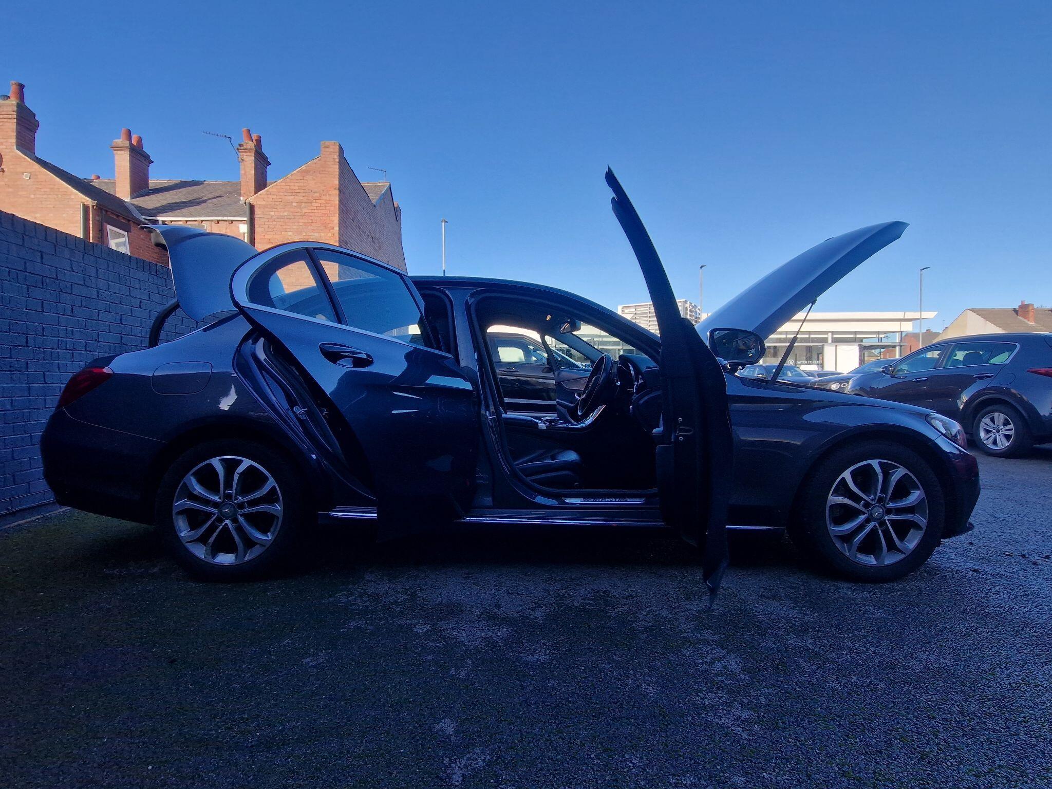 Mercedes C Class - Image 22