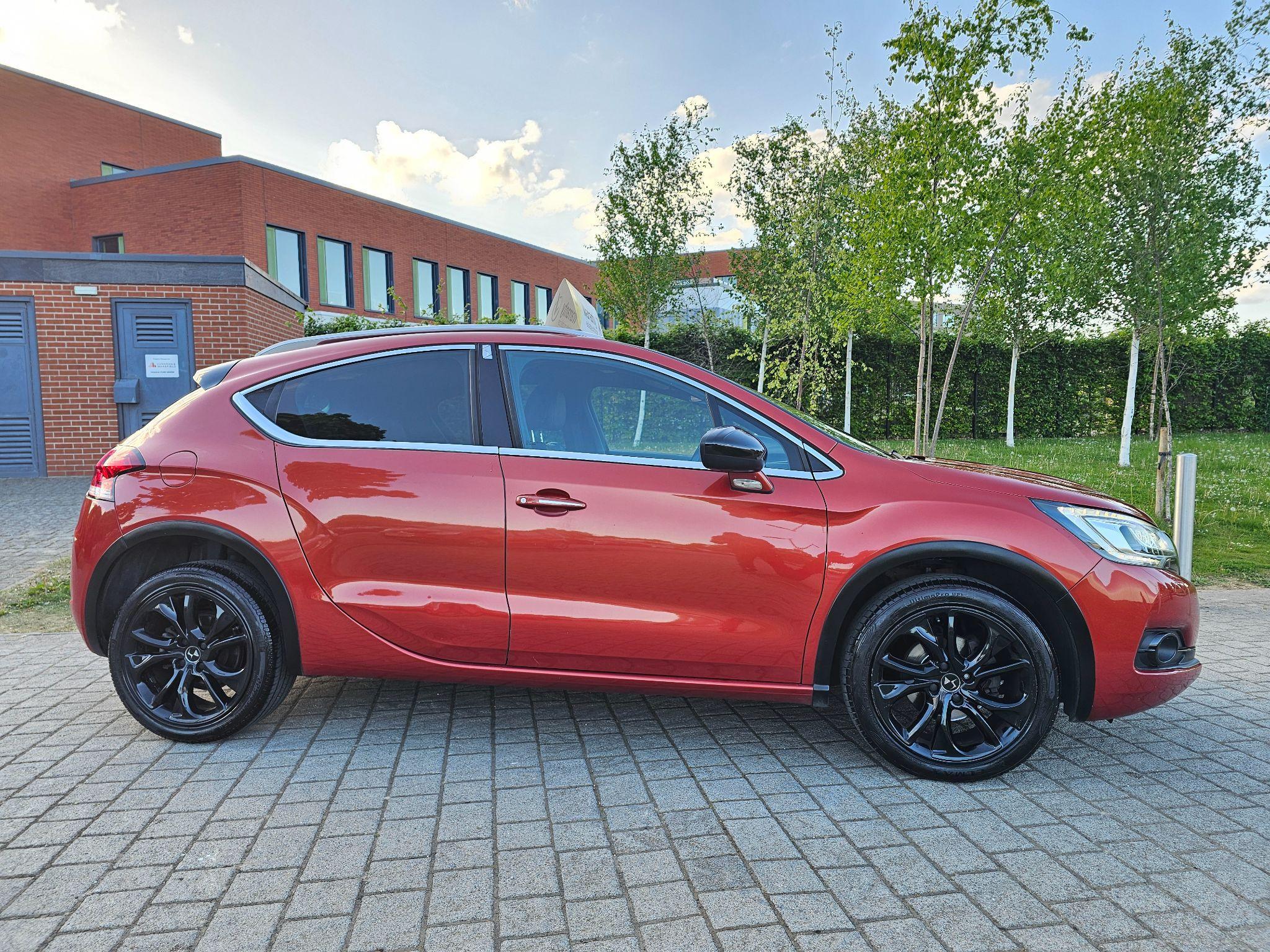 DS AUTOMOBILES DS 4 CROSSBACK - Image 12