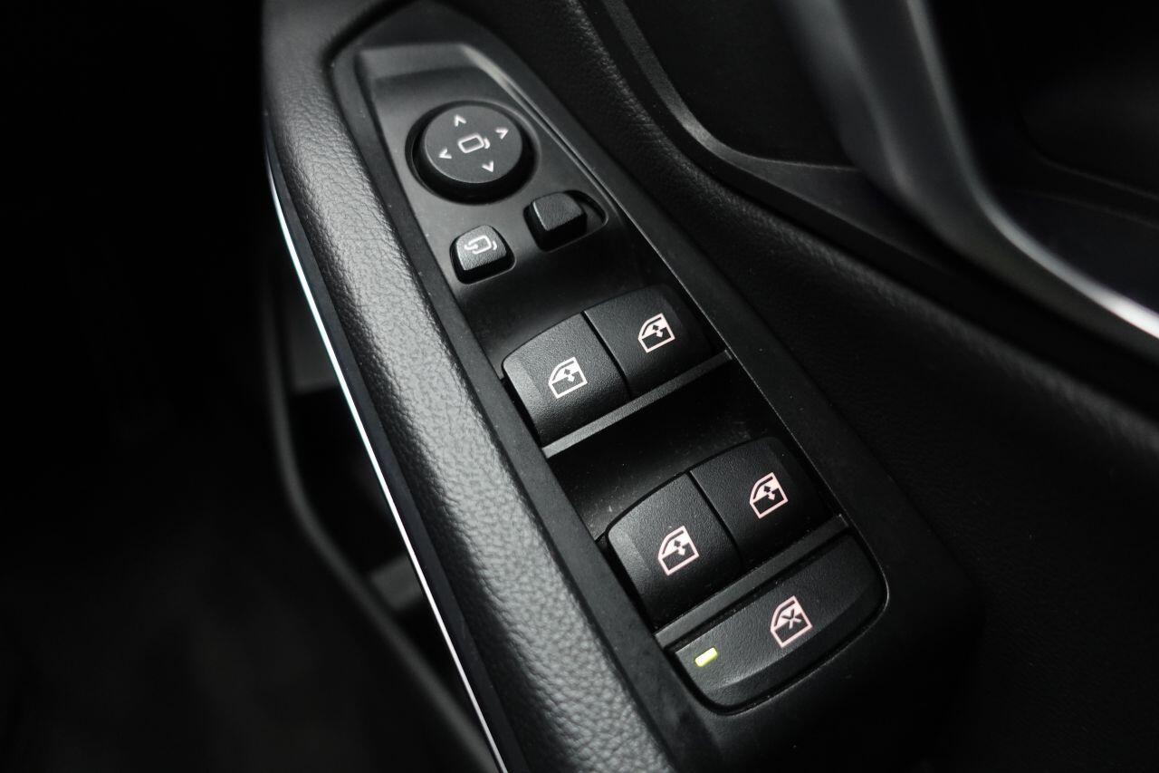 BMW 3 Series - Image 50