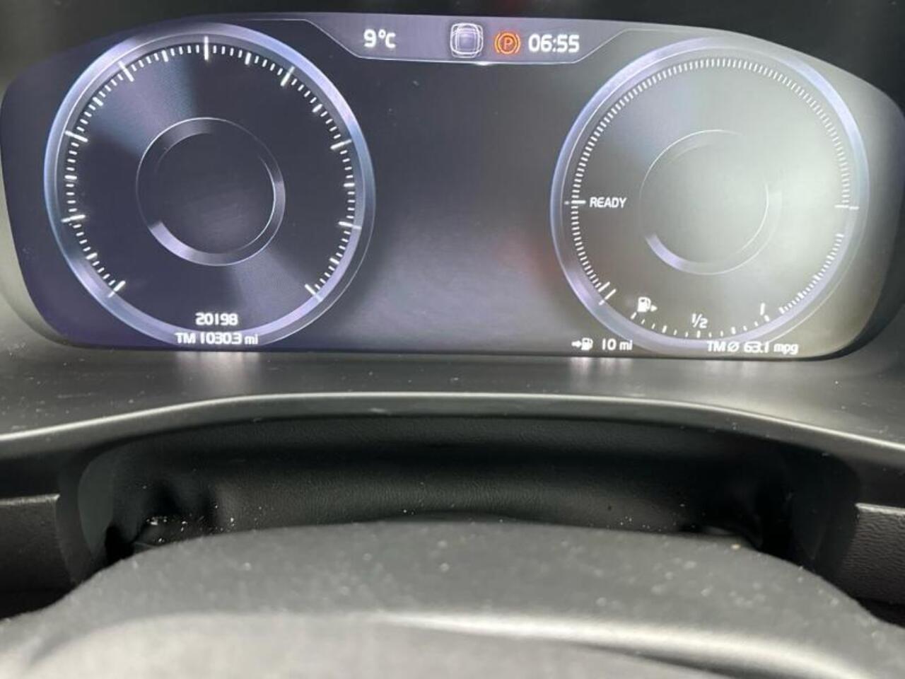 Volvo XC40 - Image 6