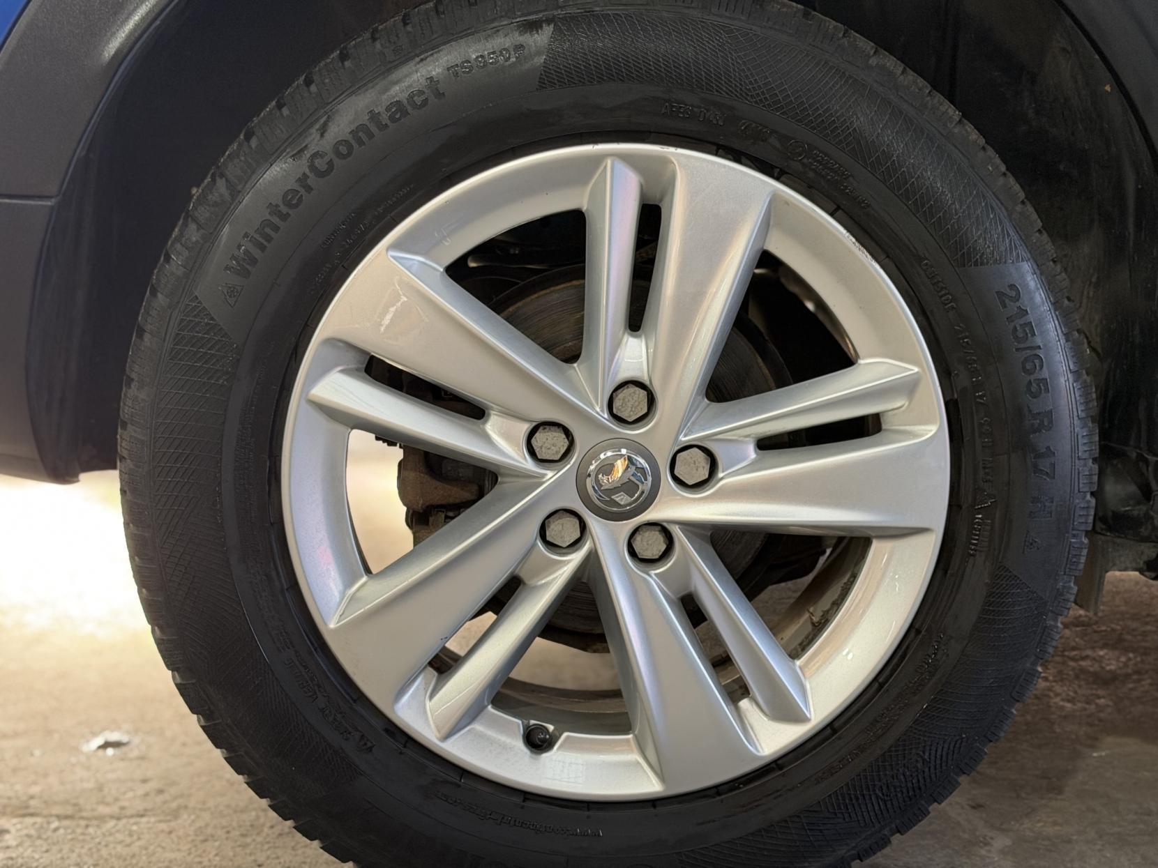 Vauxhall Grandland X - Image 17