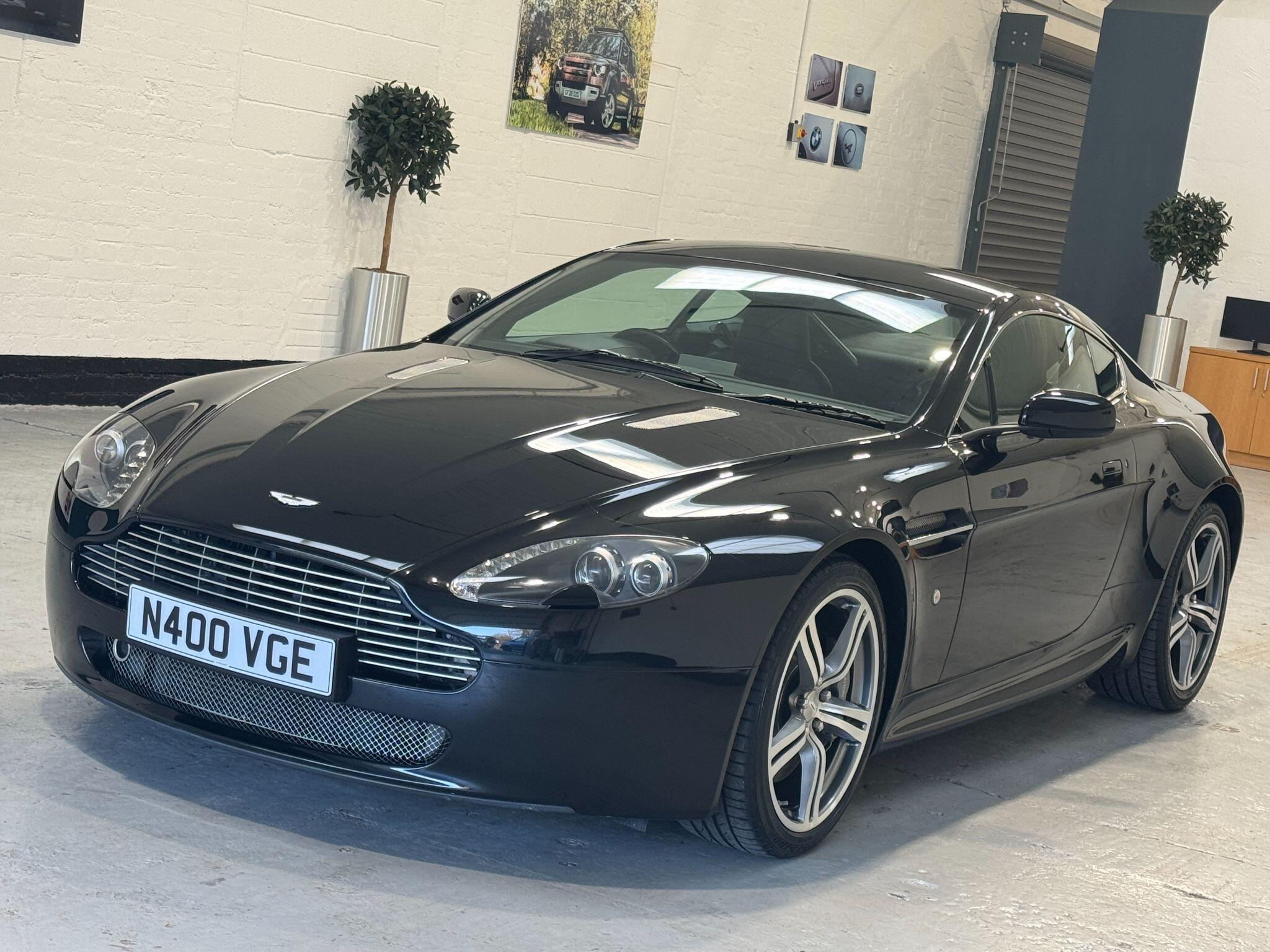 Aston Martin Vantage - Image 82