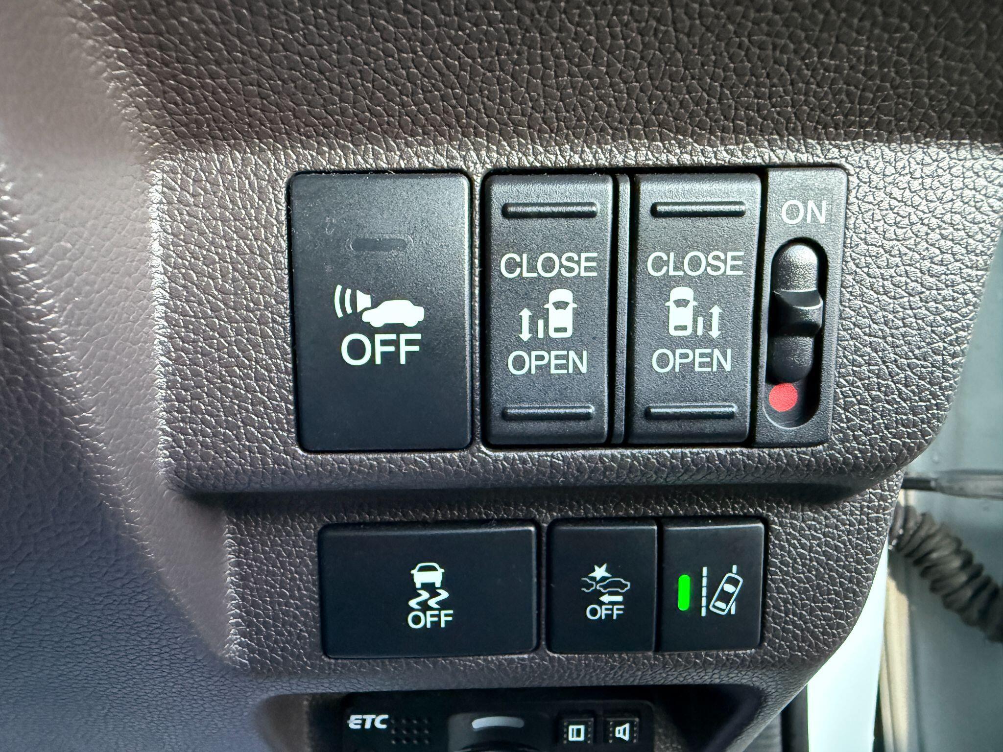 Honda Freed - Image 63