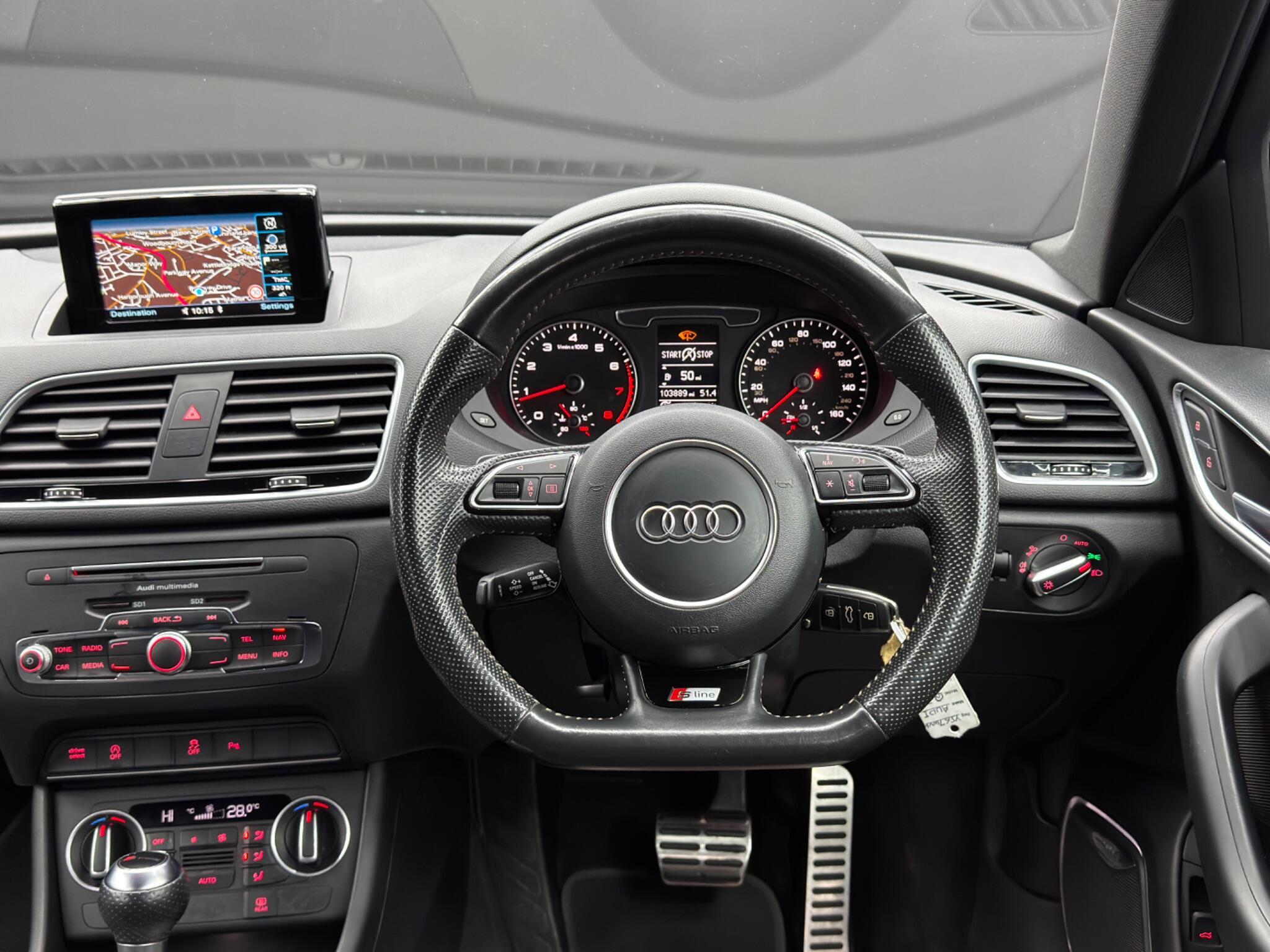 Audi Q3 - Image 17