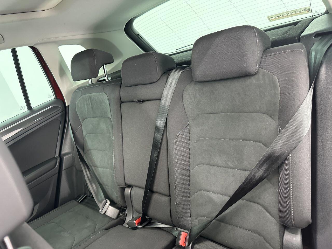 Volkswagen Tiguan - Image 13