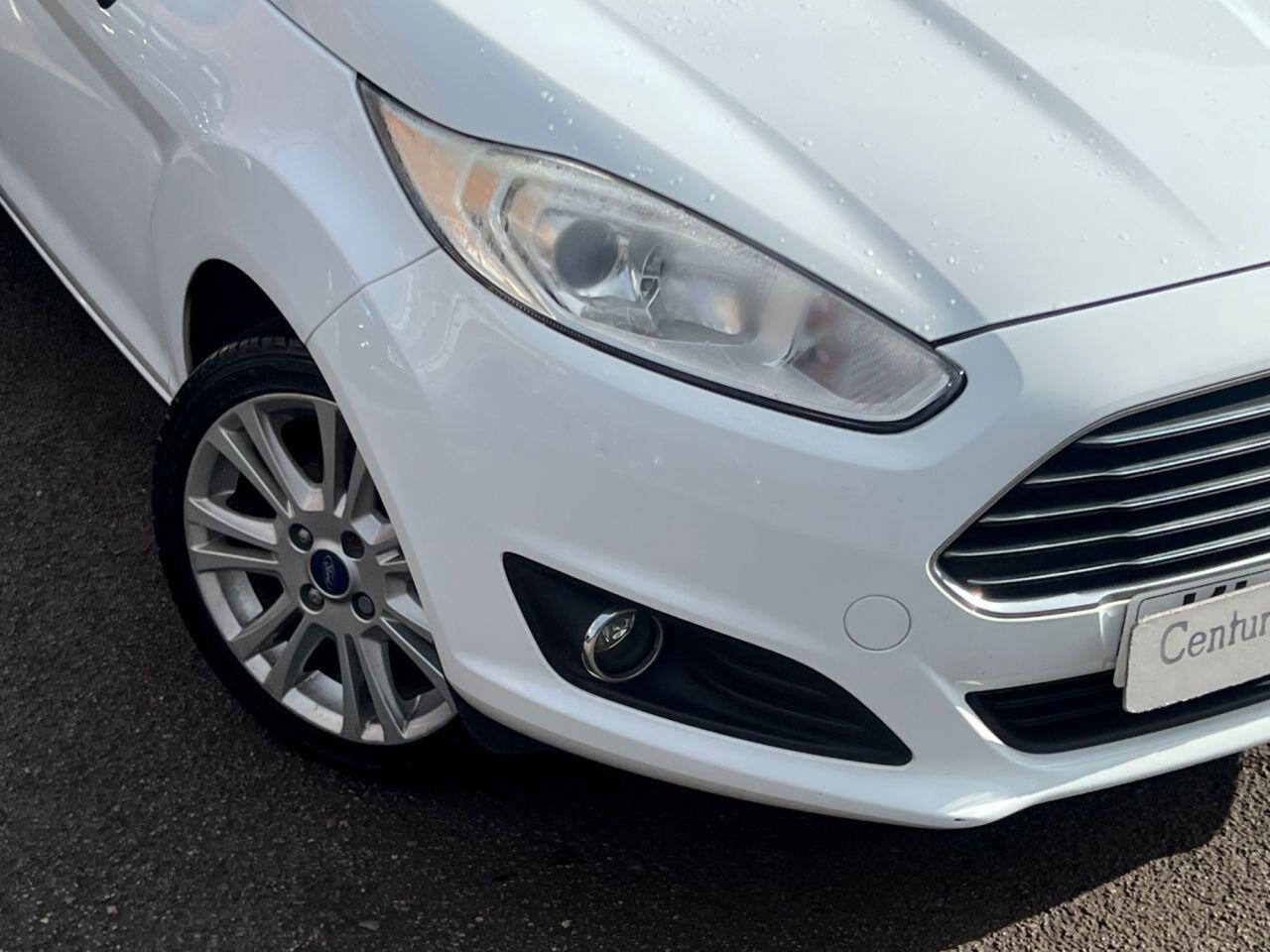 Ford Fiesta - Image 8