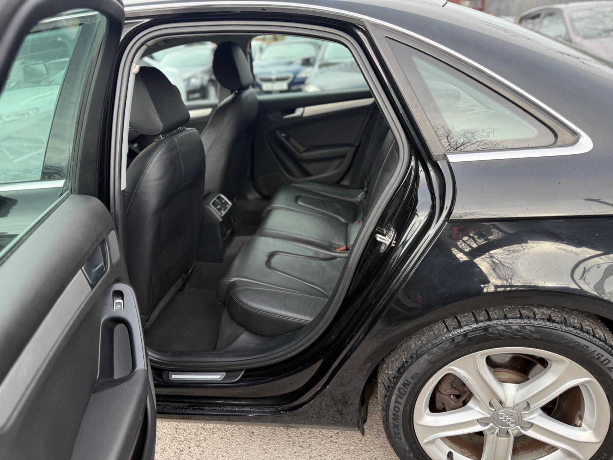 Audi A4 - Image 28