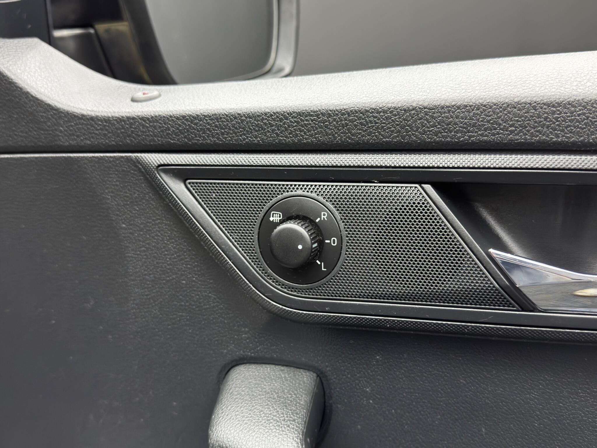 Skoda Fabia - Image 41