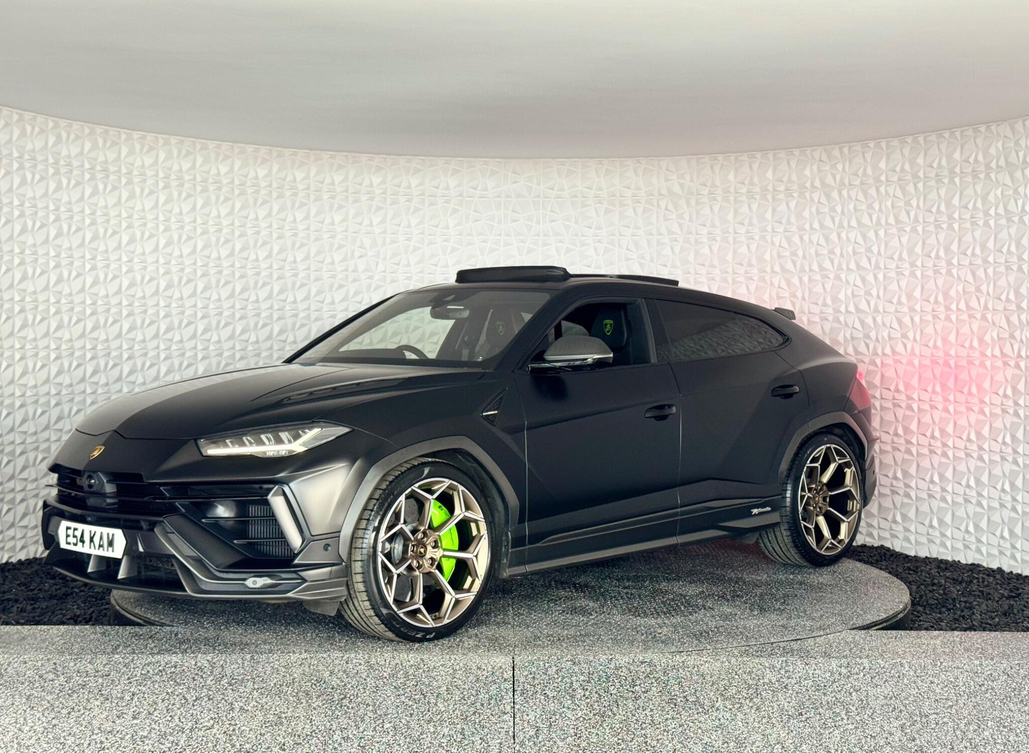 Lamborghini Urus - Image 19