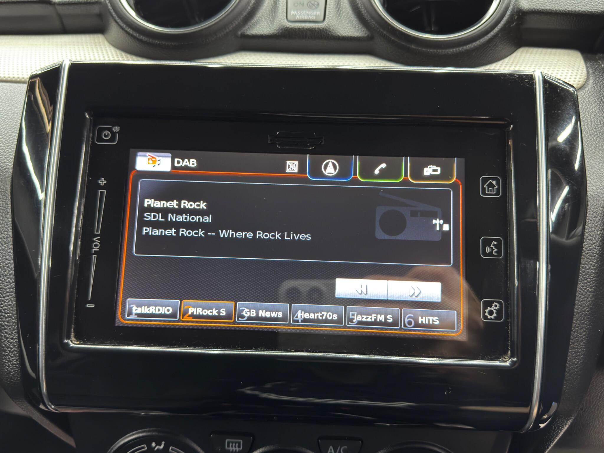 Suzuki Swift - Image 27