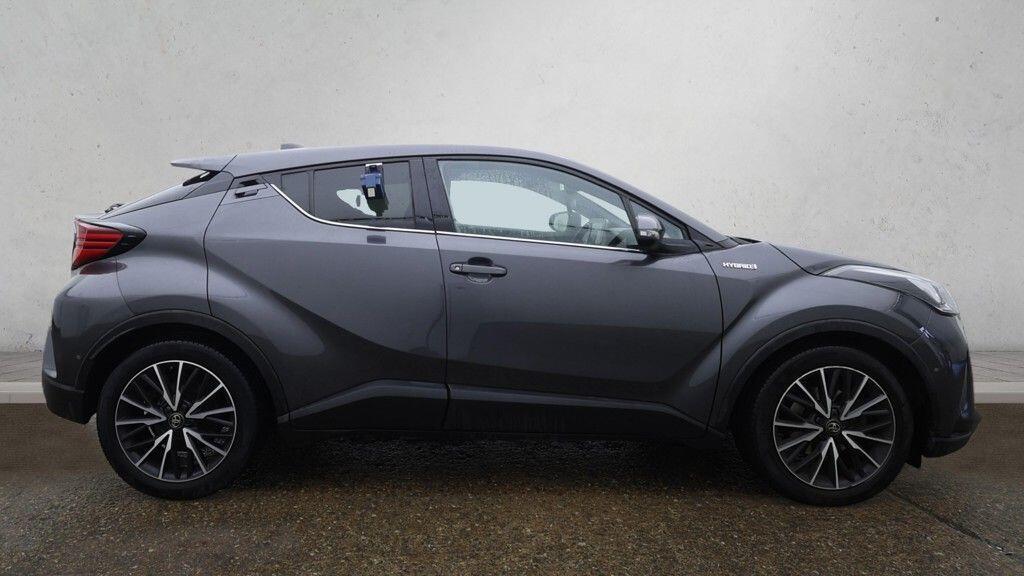 Toyota C-Hr - Image 8