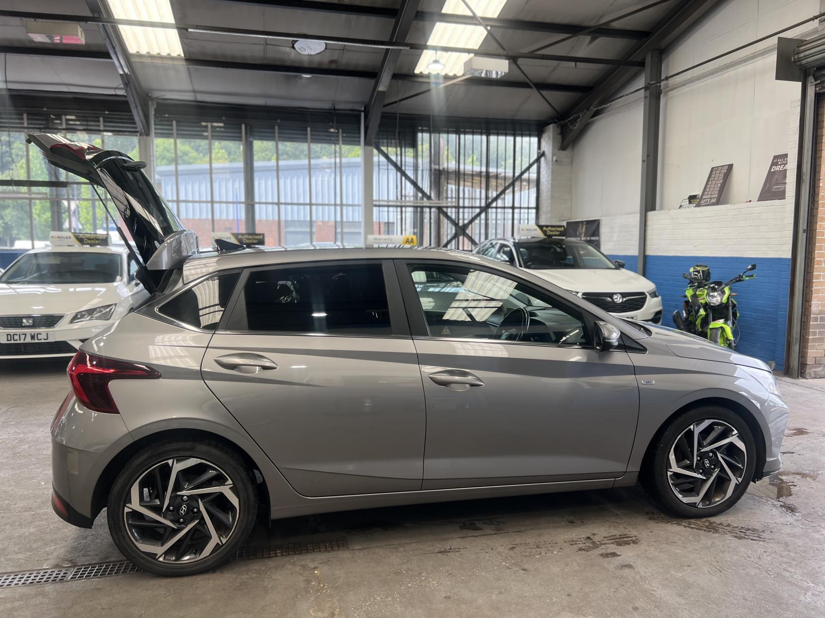 Hyundai i20 - Image 18