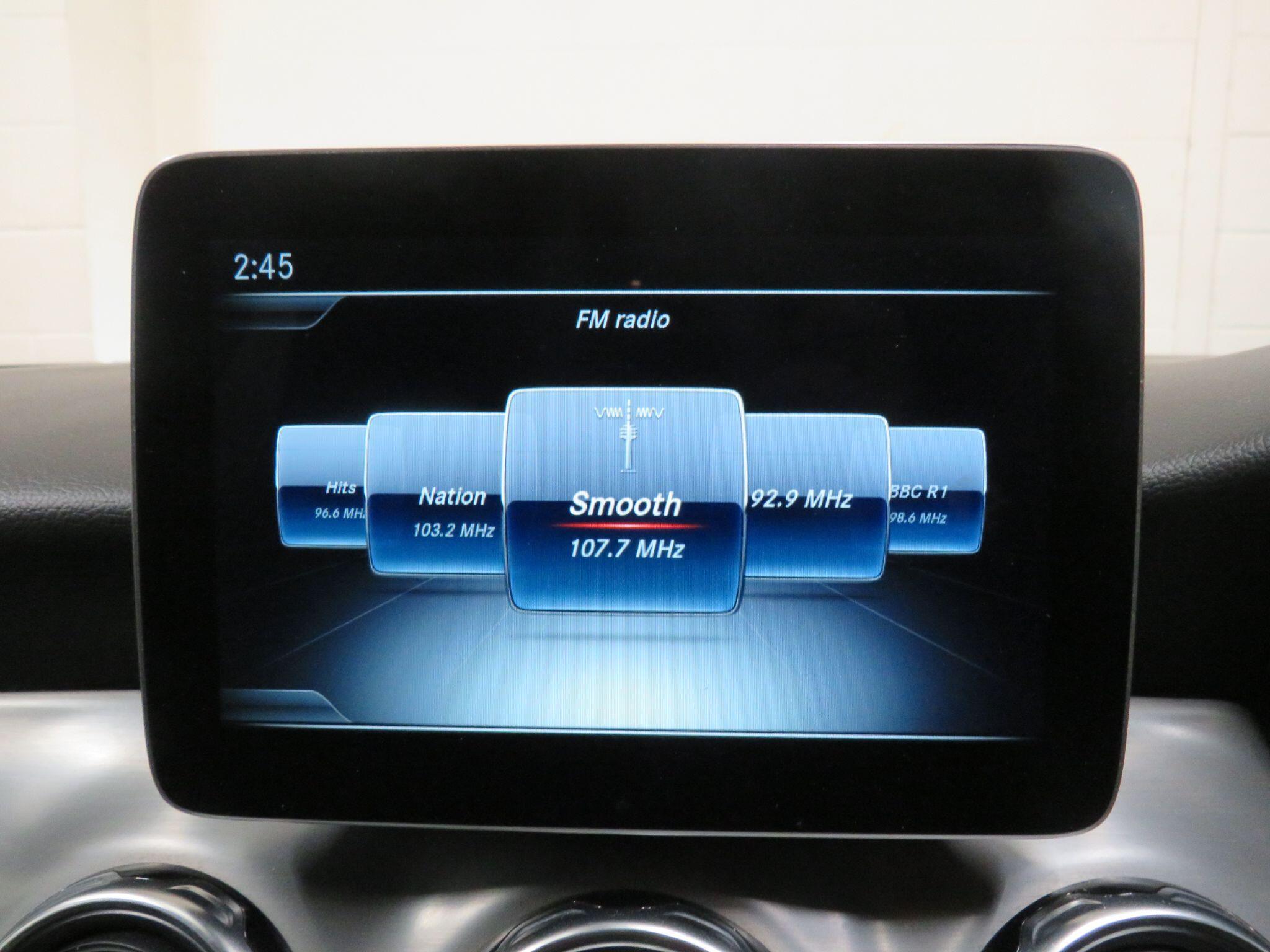 Mercedes GLA - Image 20