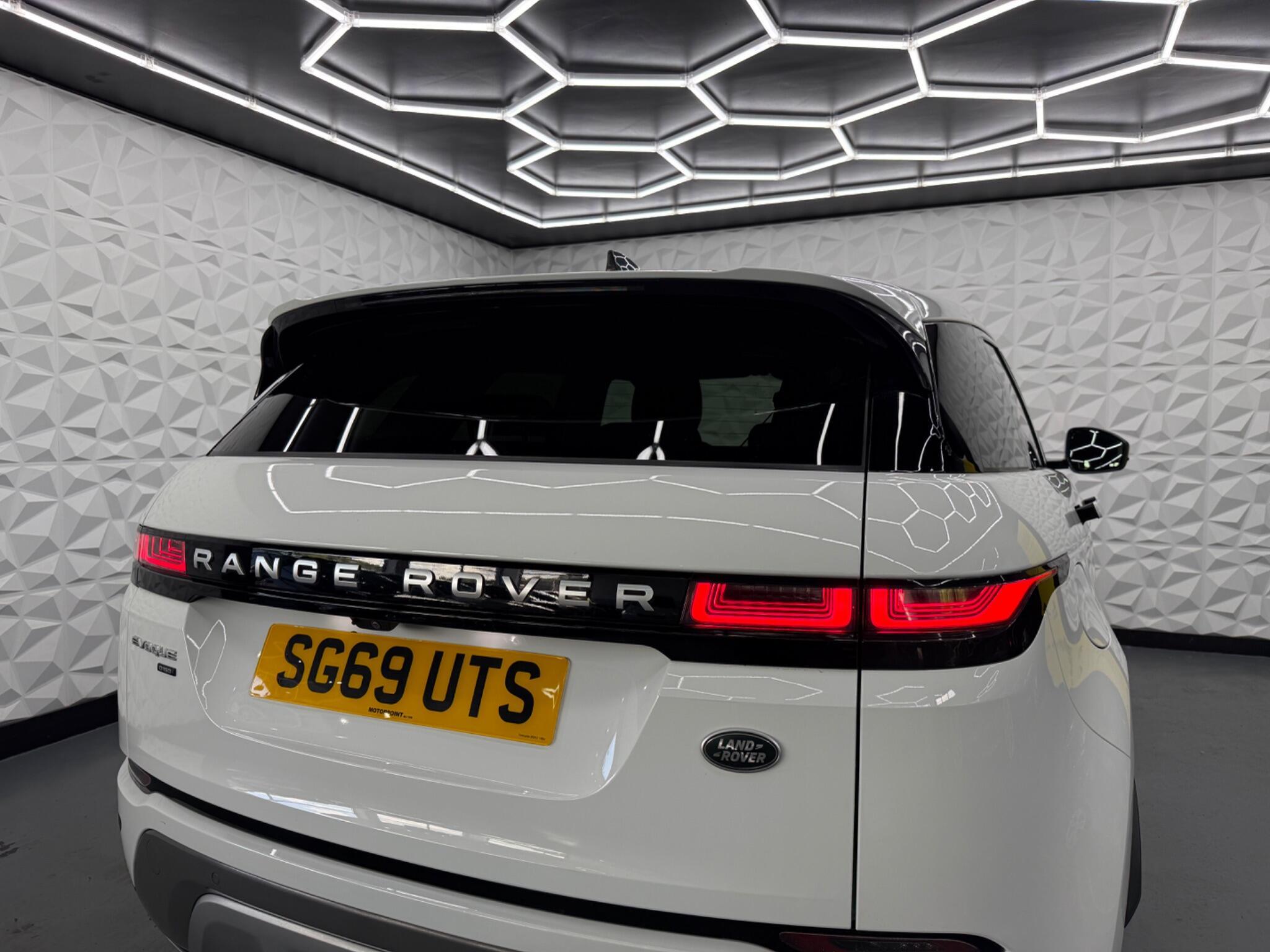 Land Rover Range Rover Evoque - Image 19