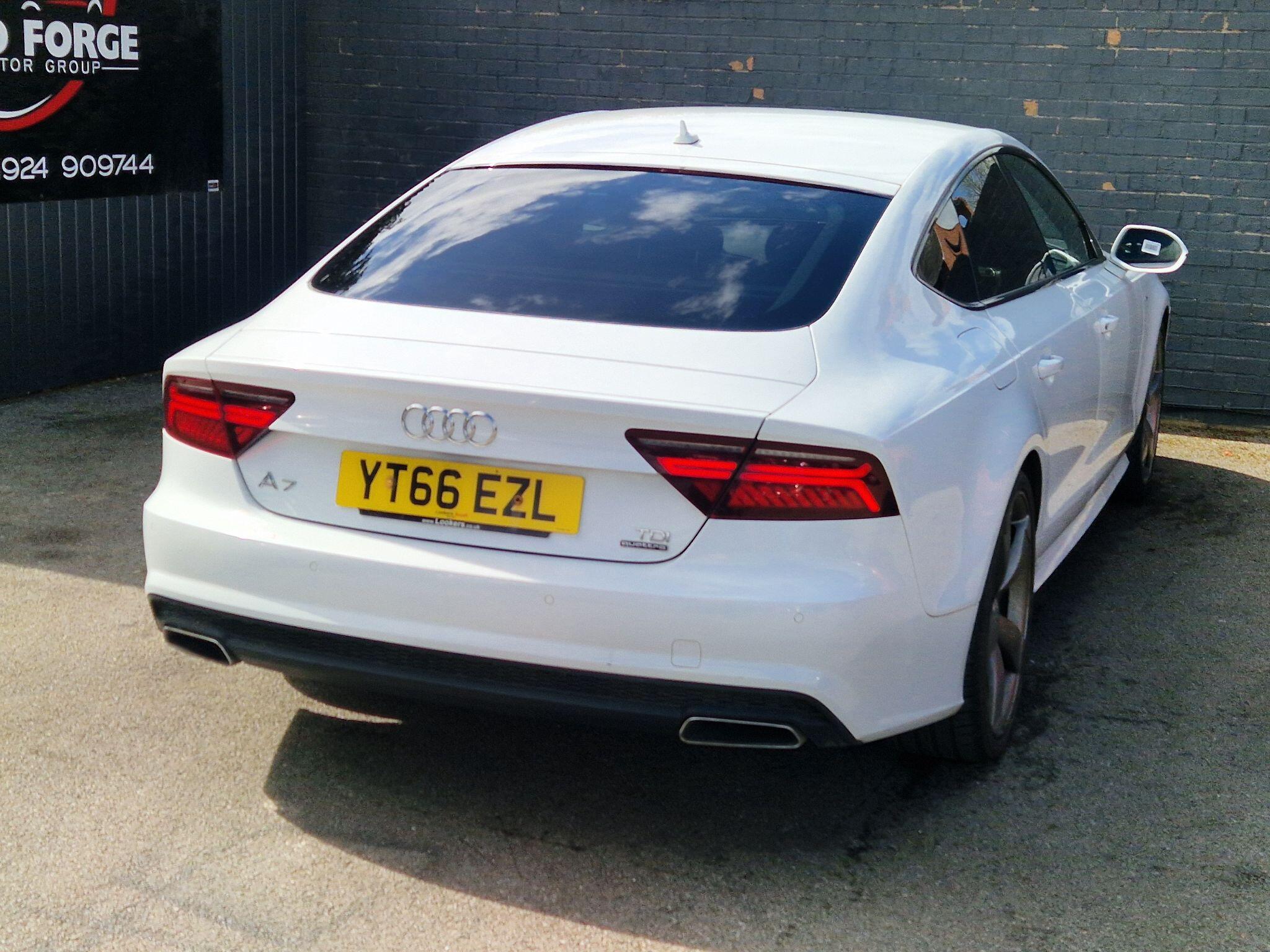 Audi A7 - Image 10