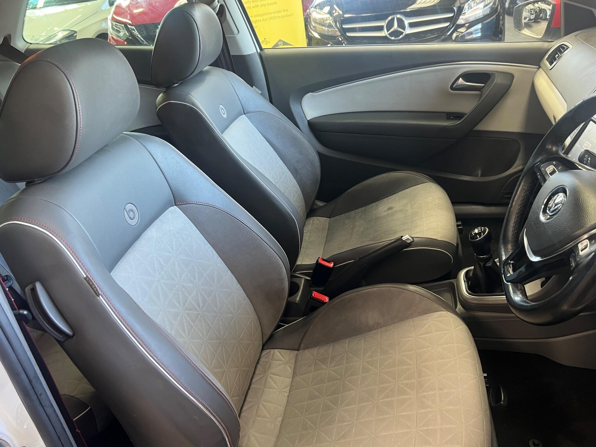 Volkswagen Polo - Image 26