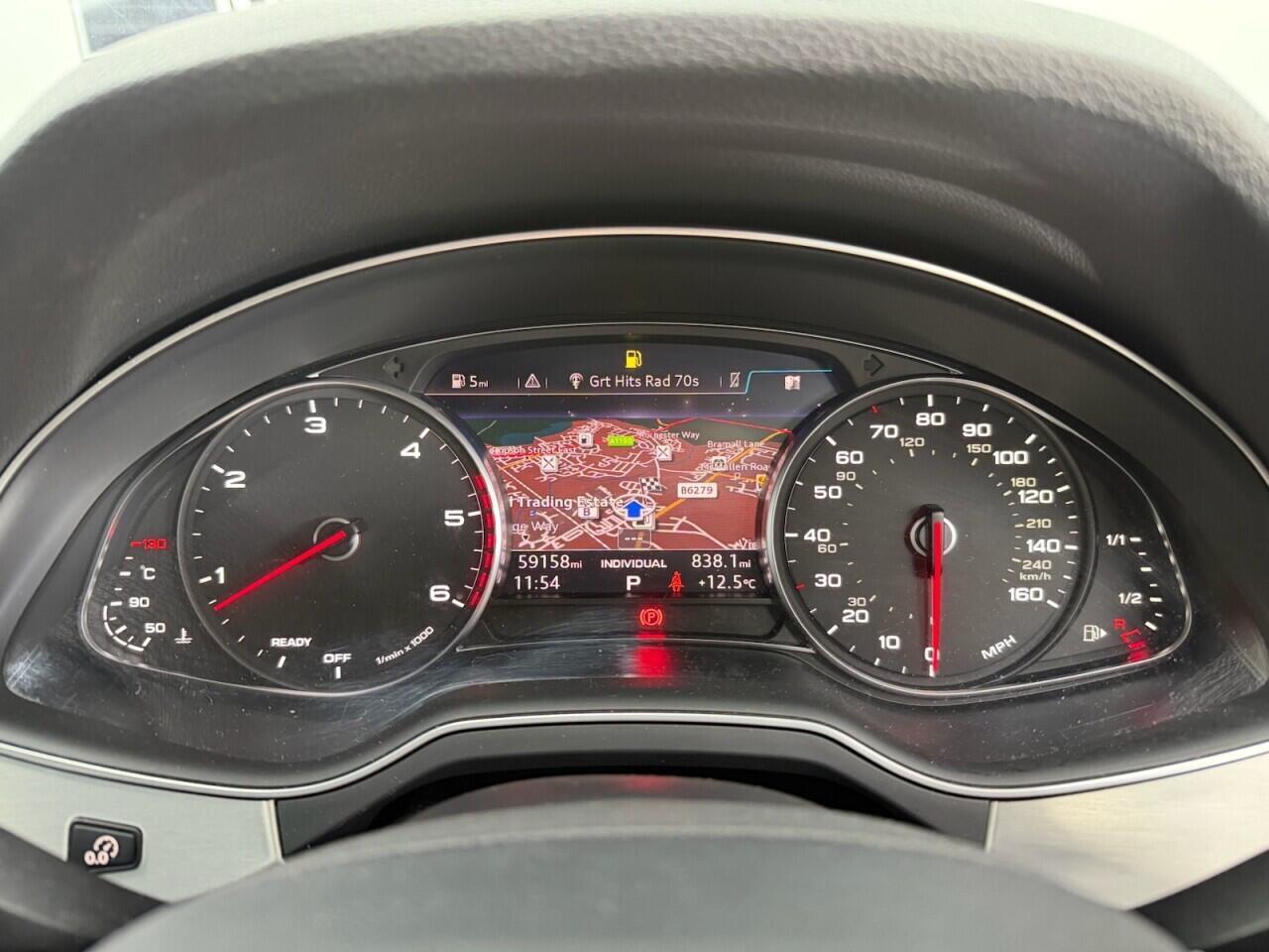 Audi Q7 - Image 34