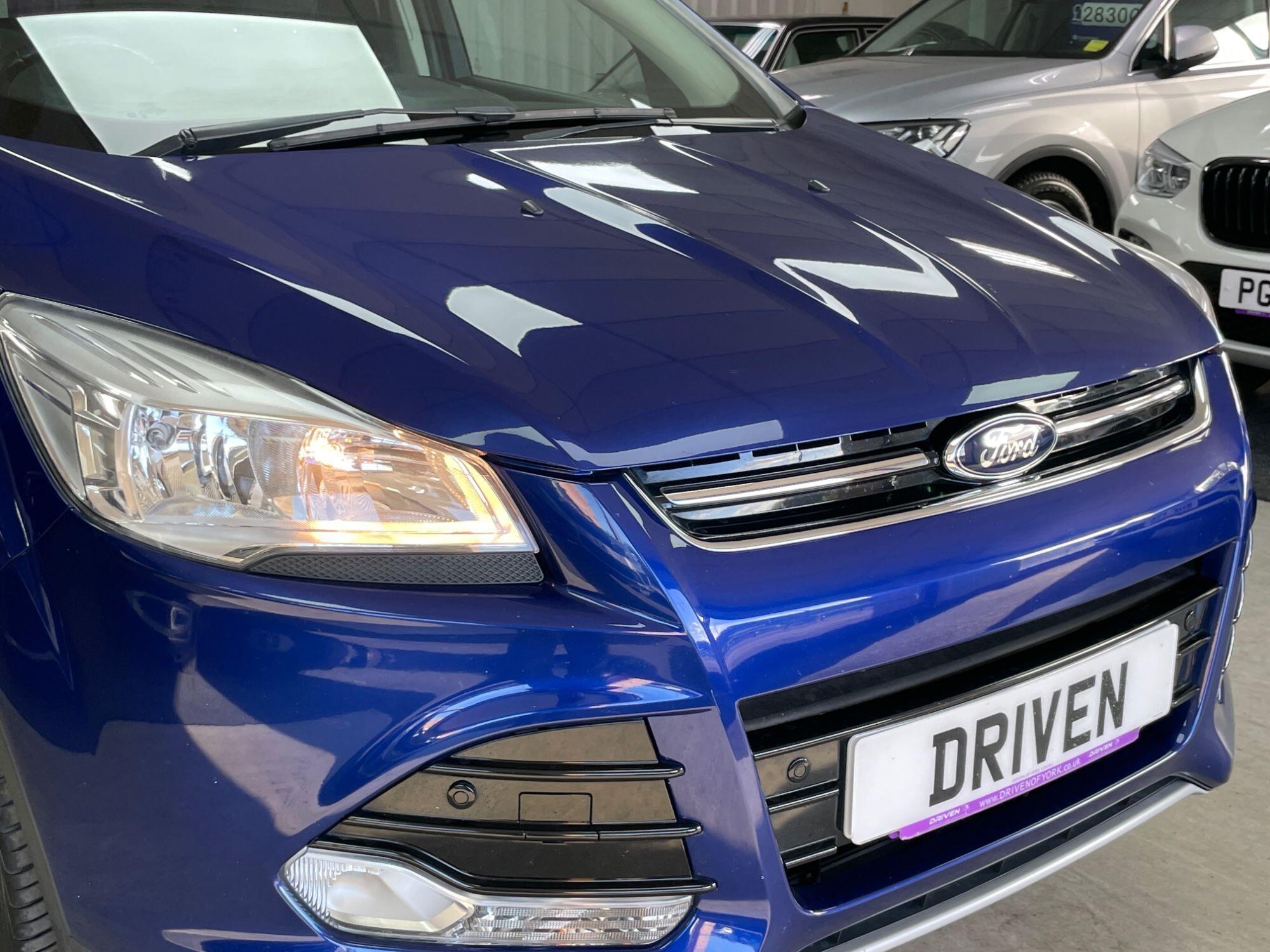 Ford Kuga - Image 4