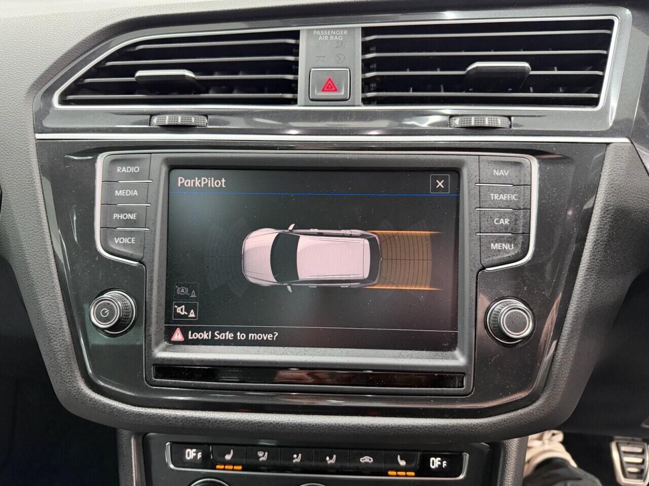 Volkswagen Tiguan - Image 39