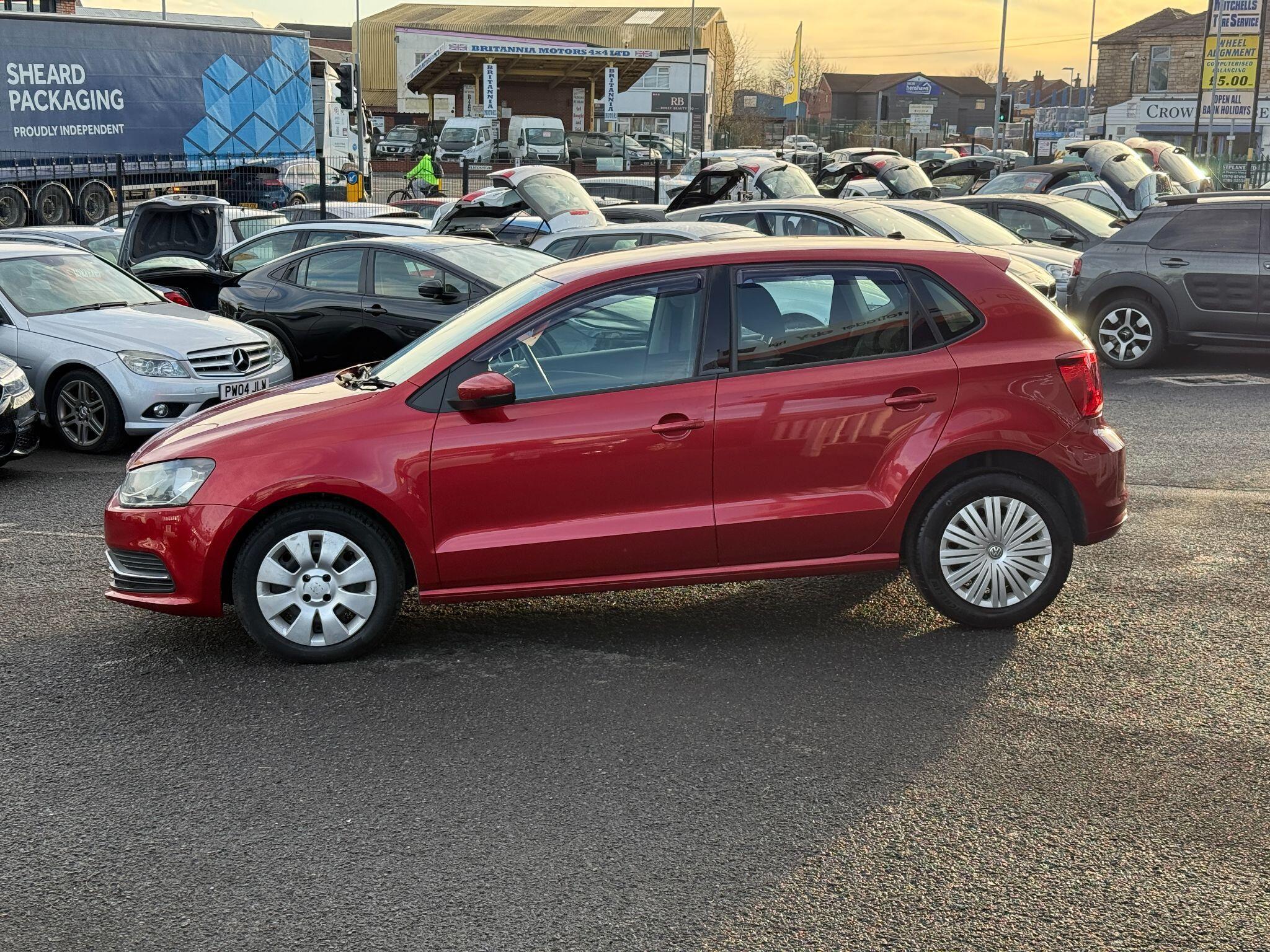 Volkswagen Polo - Image 16